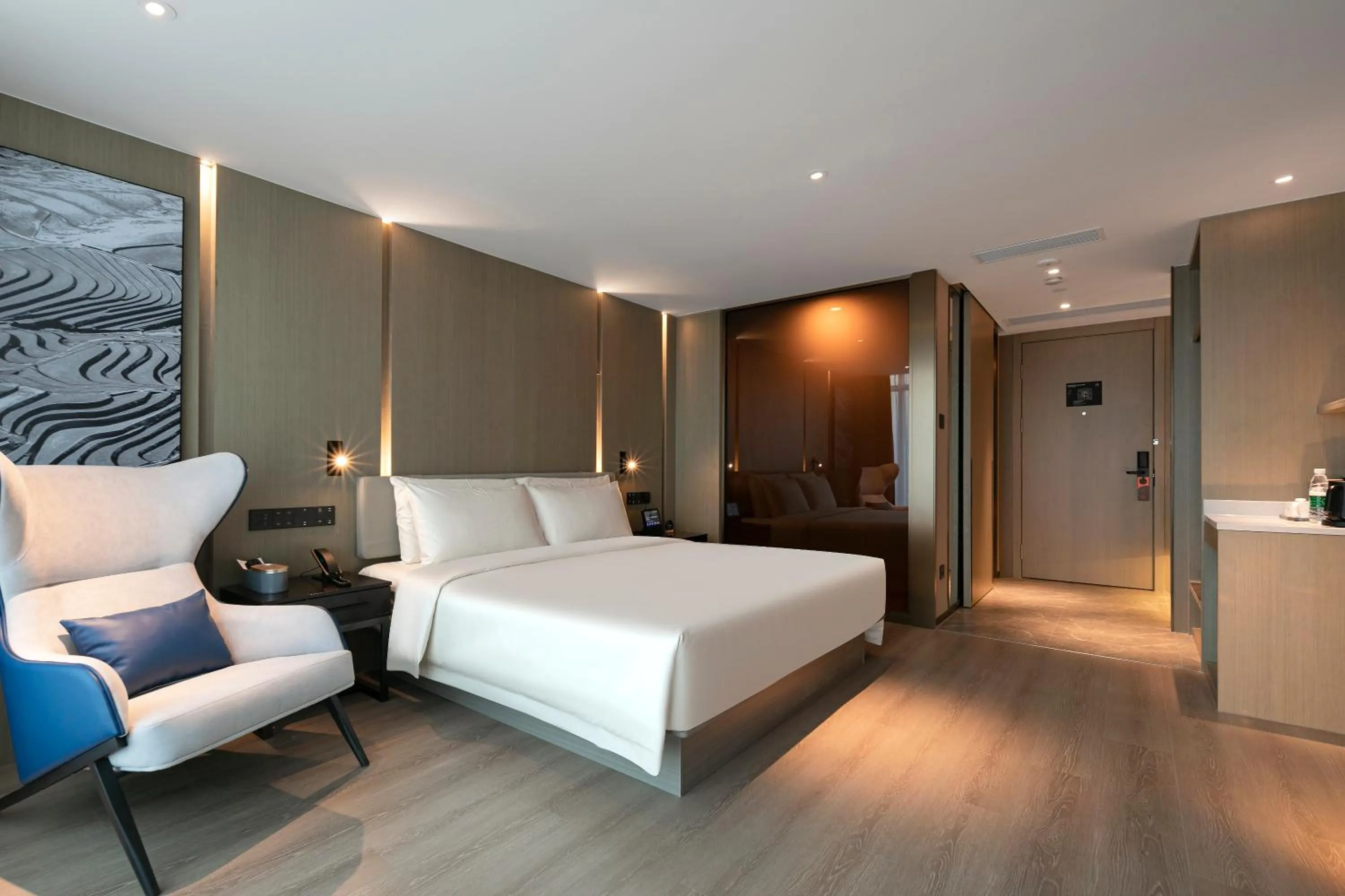 Restaurant/places to eat, Bed in Atour Hotel Wuhan Hankou Financial Center