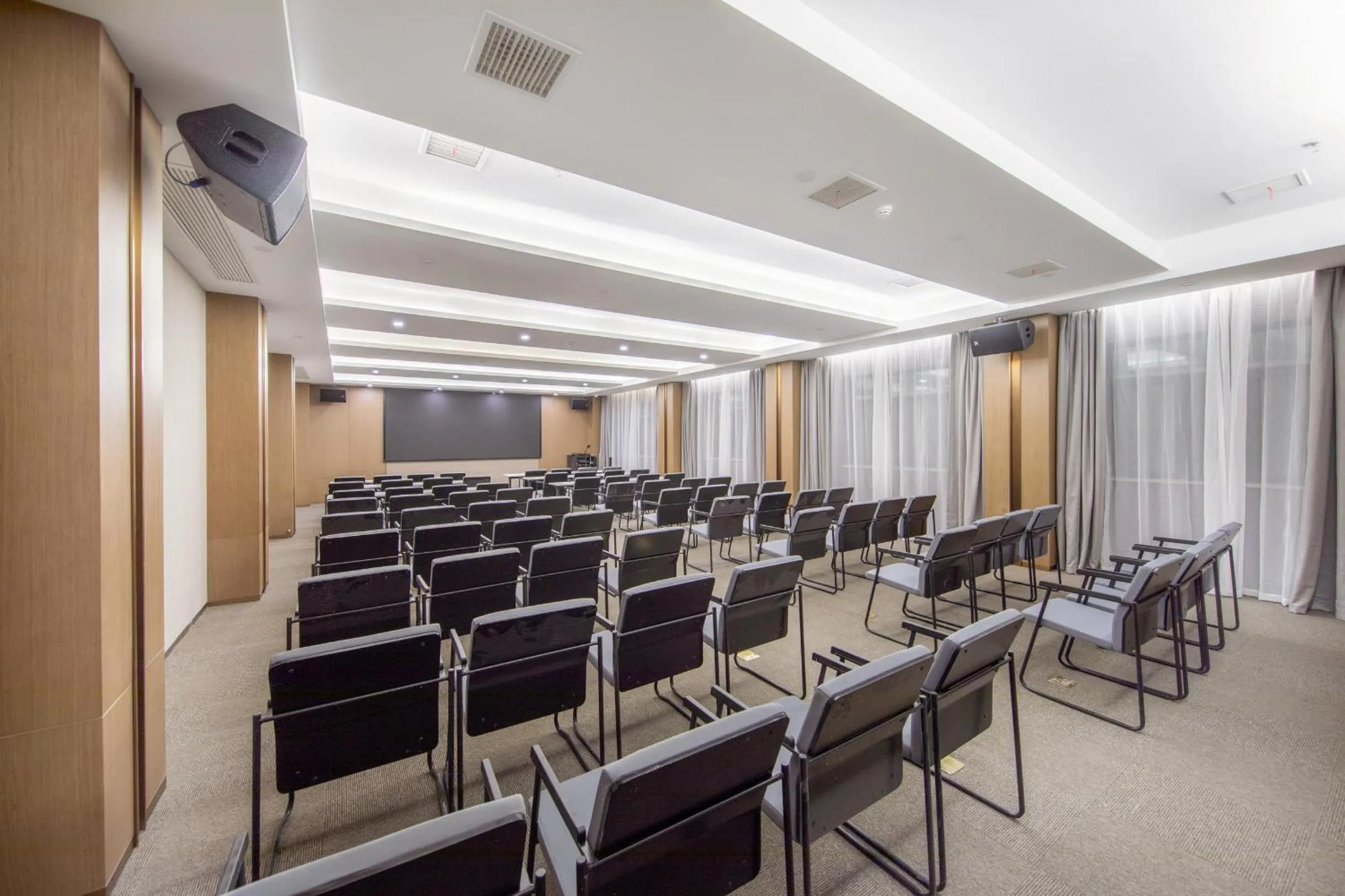 Atour Hotel Wuhan Yellow Crane Tower