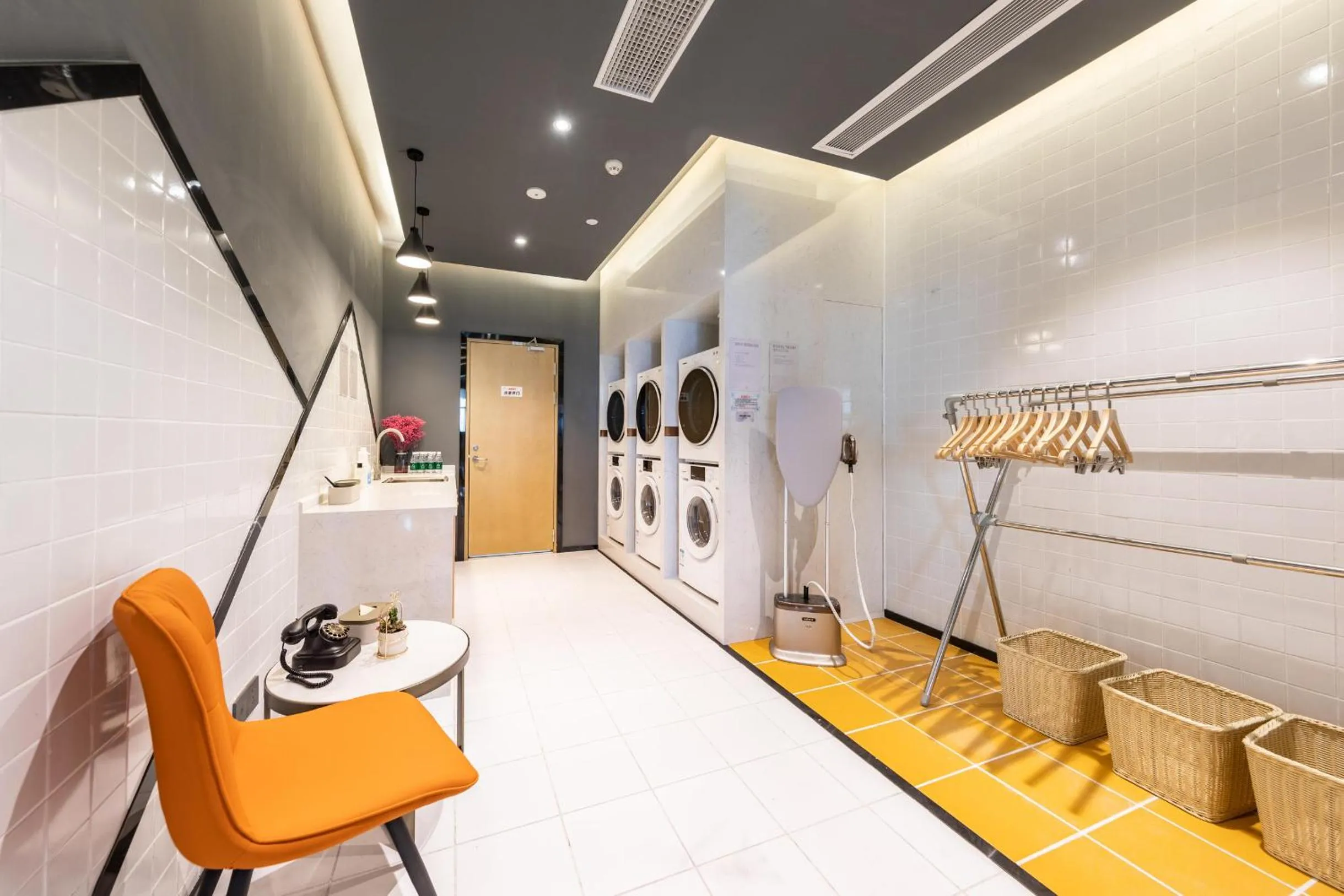 washing machine in Atour Hotel Guangzhou Liwan District Jiaokou