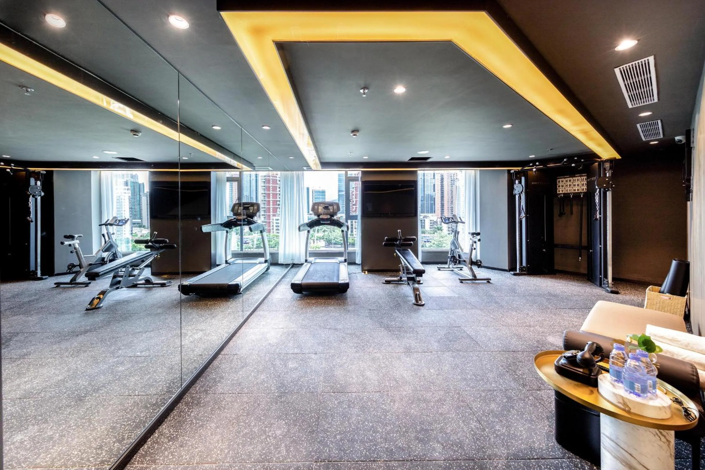 Fitness centre/facilities in Atour Hotel Zhuhai Gongbei Fuhuali