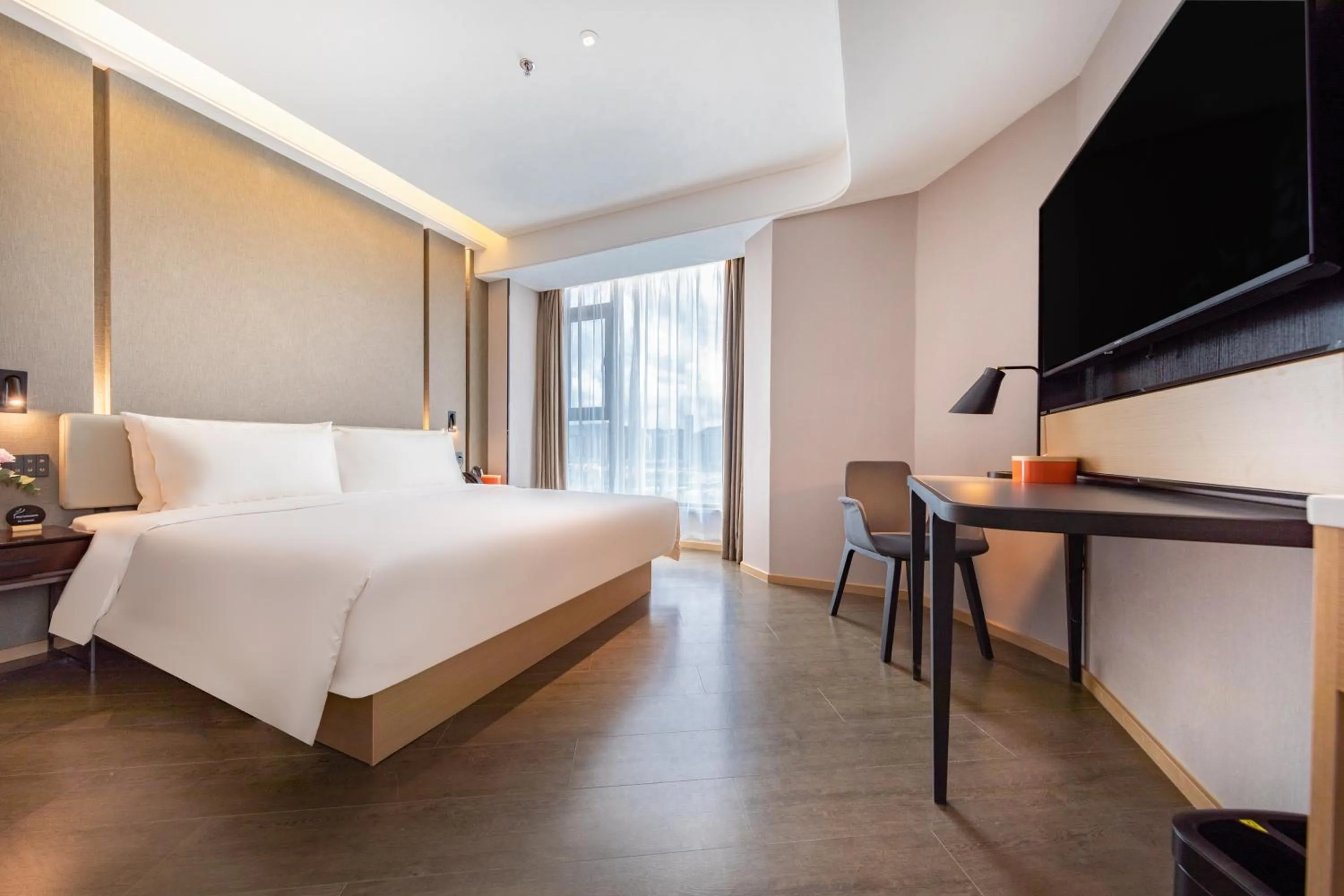 Property building, Bed in Atour Hotel Zhuhai Gongbei Fuhuali