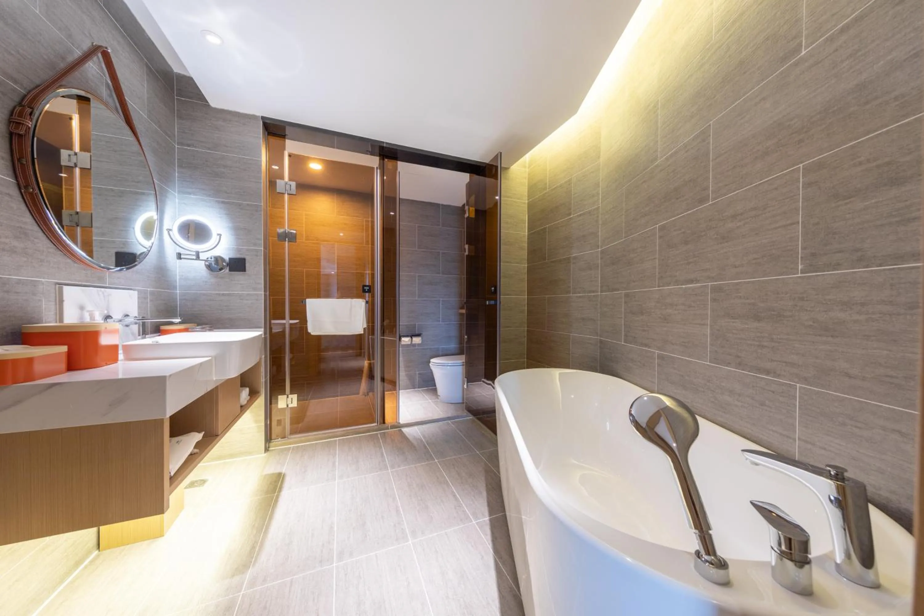 Property building in Atour Hotel Zhuhai Gongbei Fuhuali