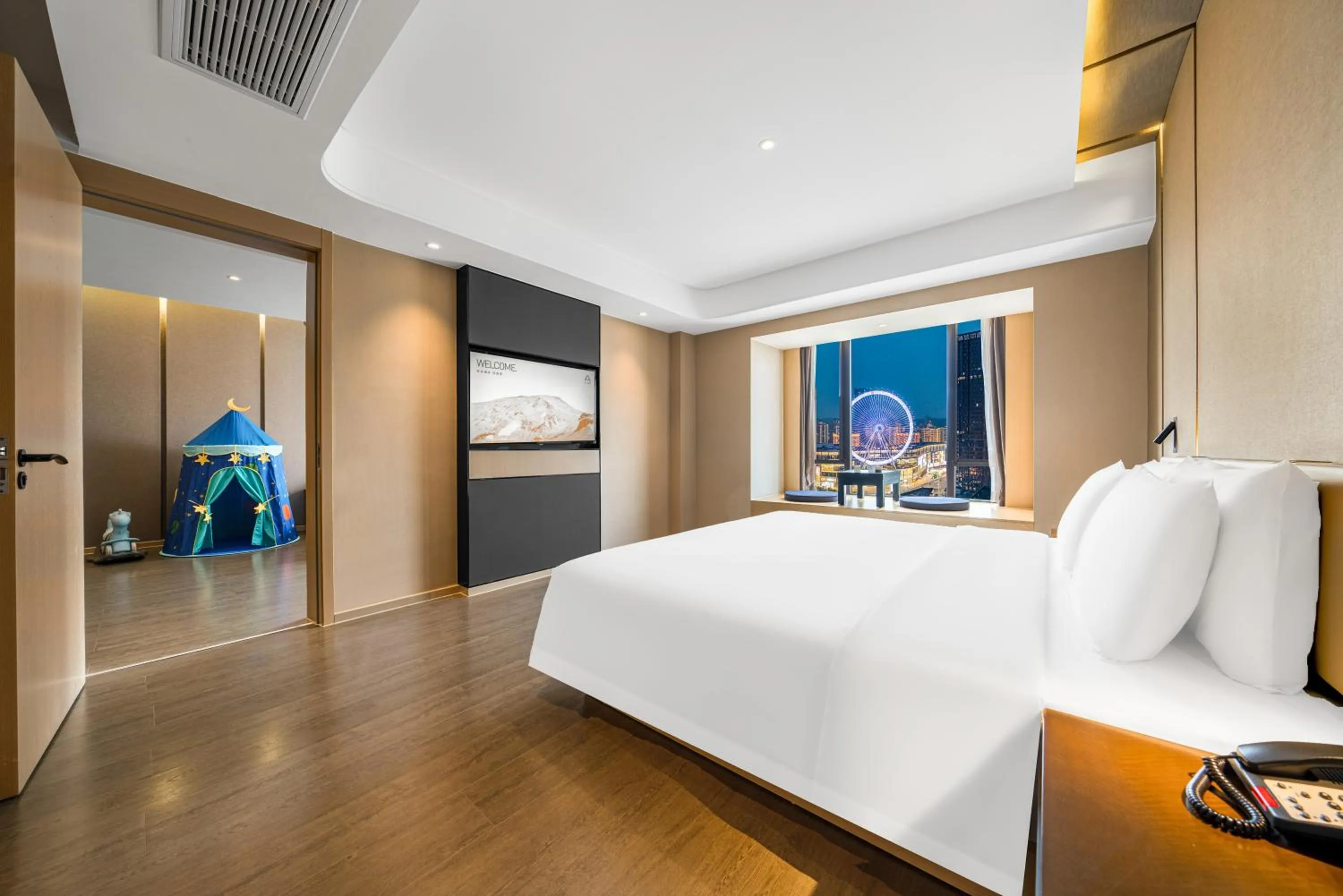 Bed in Atour Hotel Chongqing Yongchuan High-Speed Xinglong Lake