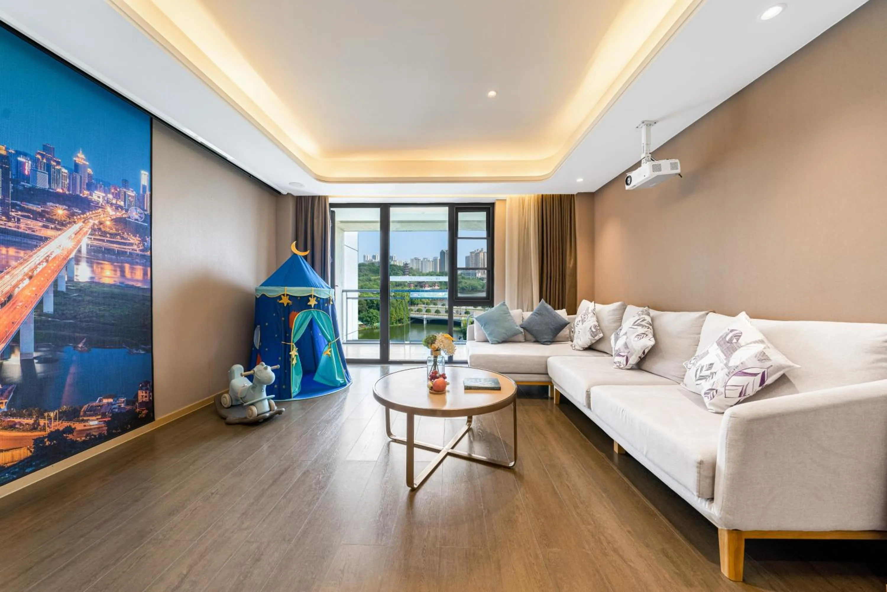 TV and multimedia in Atour Hotel Chongqing Yongchuan High-Speed Xinglong Lake