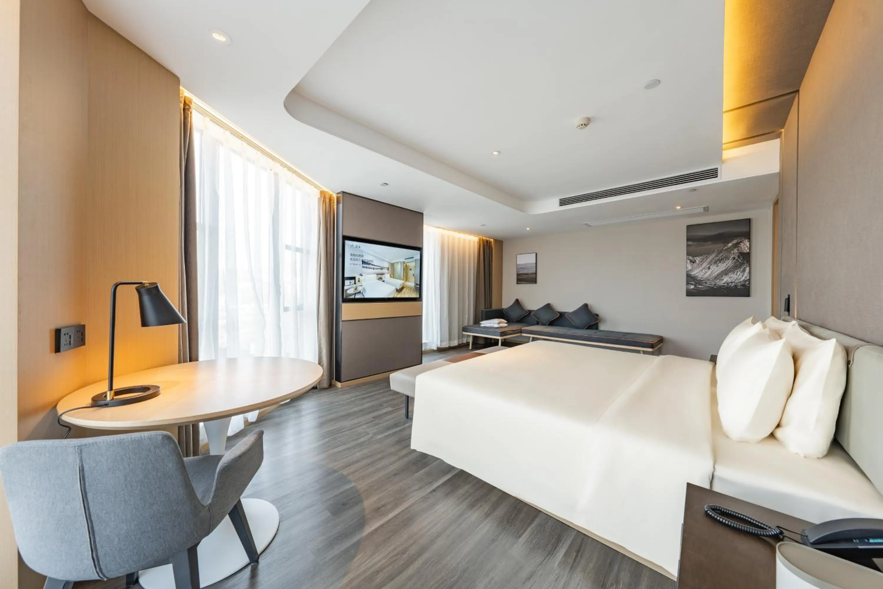 Bed in Atour Hotel Chongqing West Station