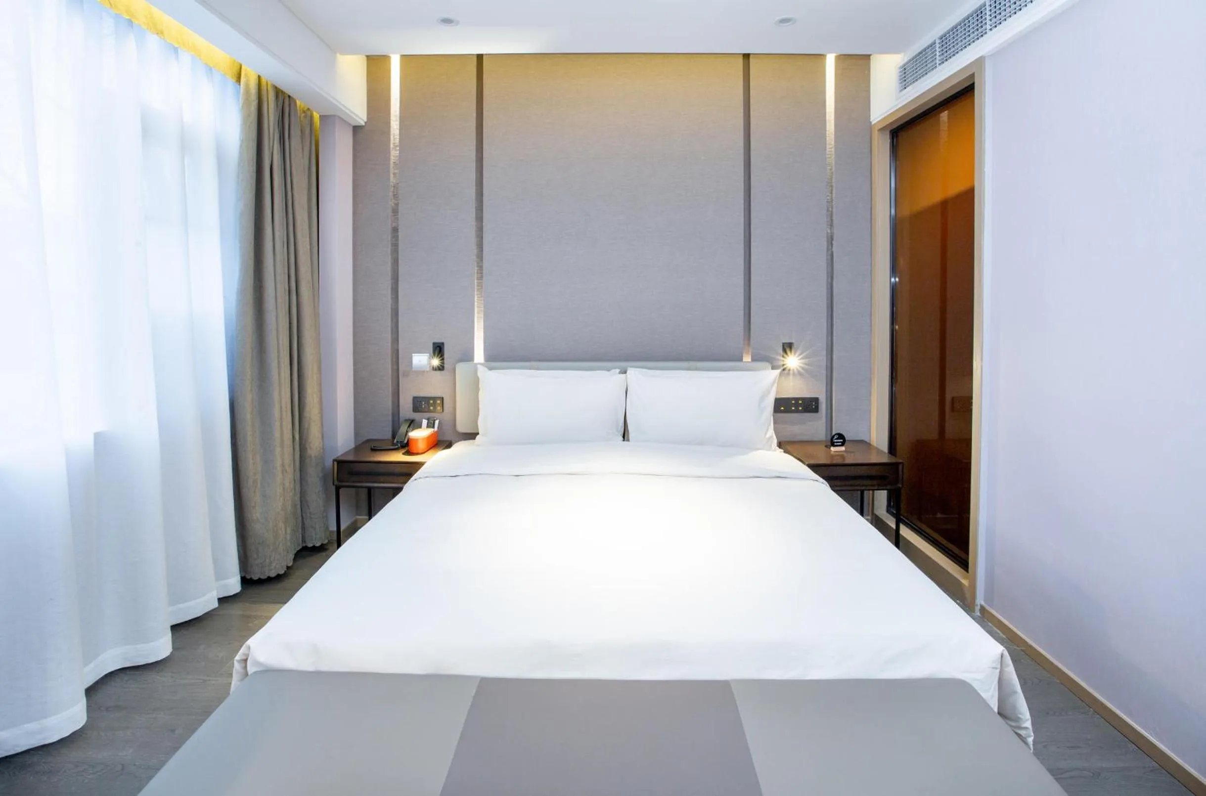 Atour Hotel Lhasa City Government