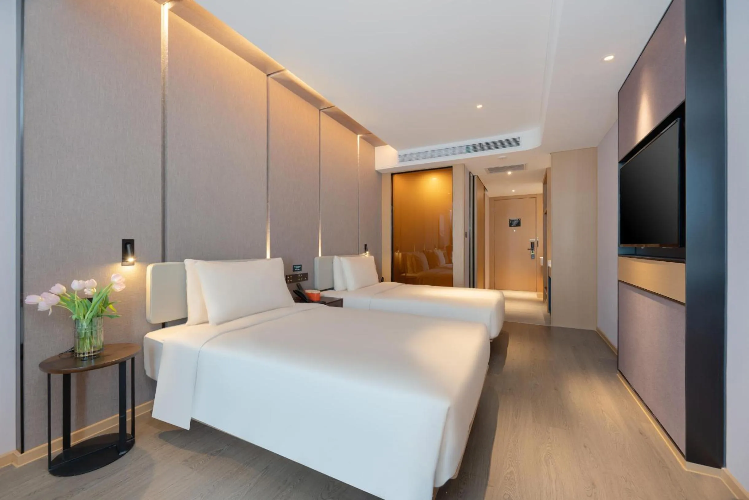 Bed in Atour Hotel Lanzhou Xiguan Zhangye Road Pedestrian Street