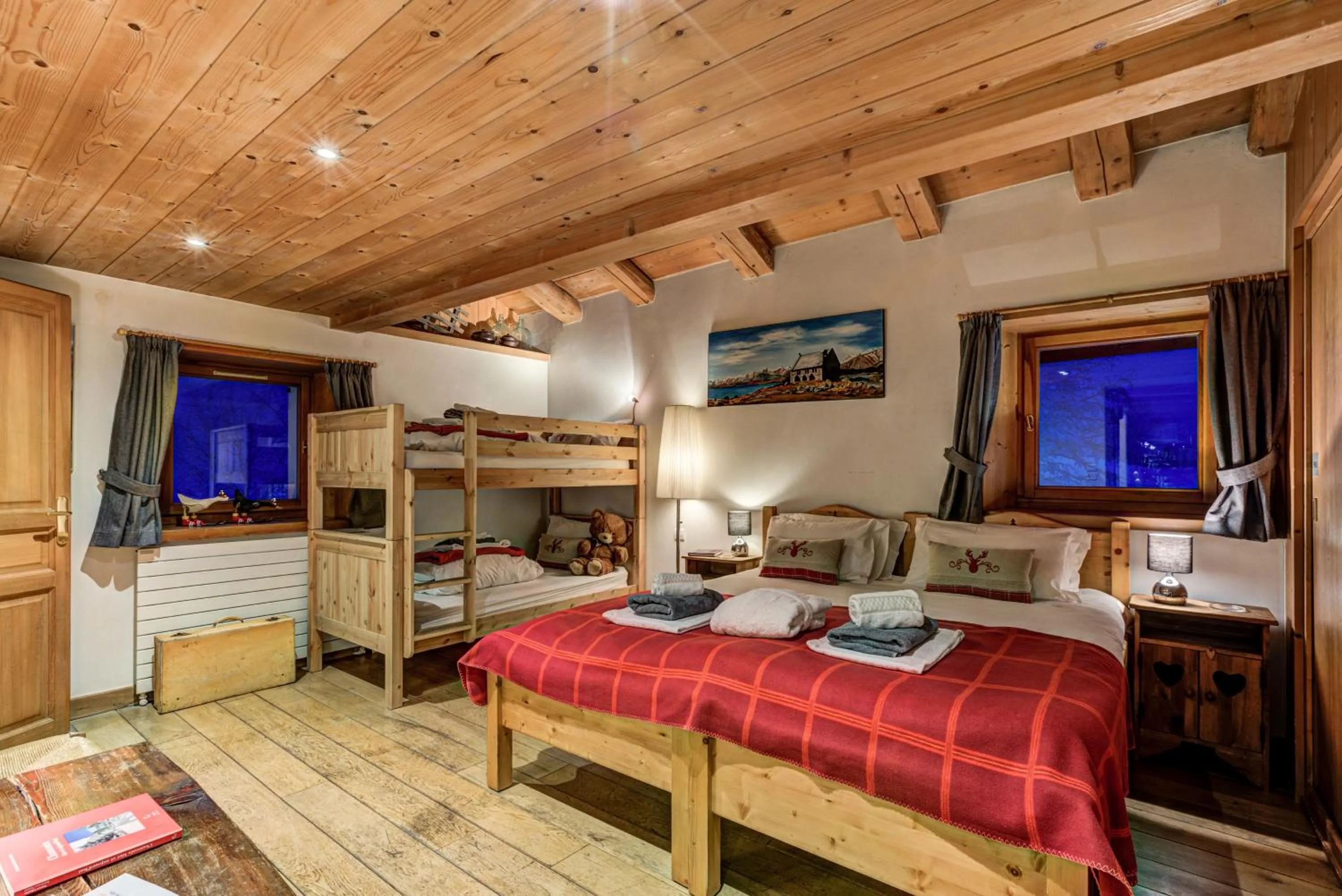 Bedroom, Bed in Chalet Tissières