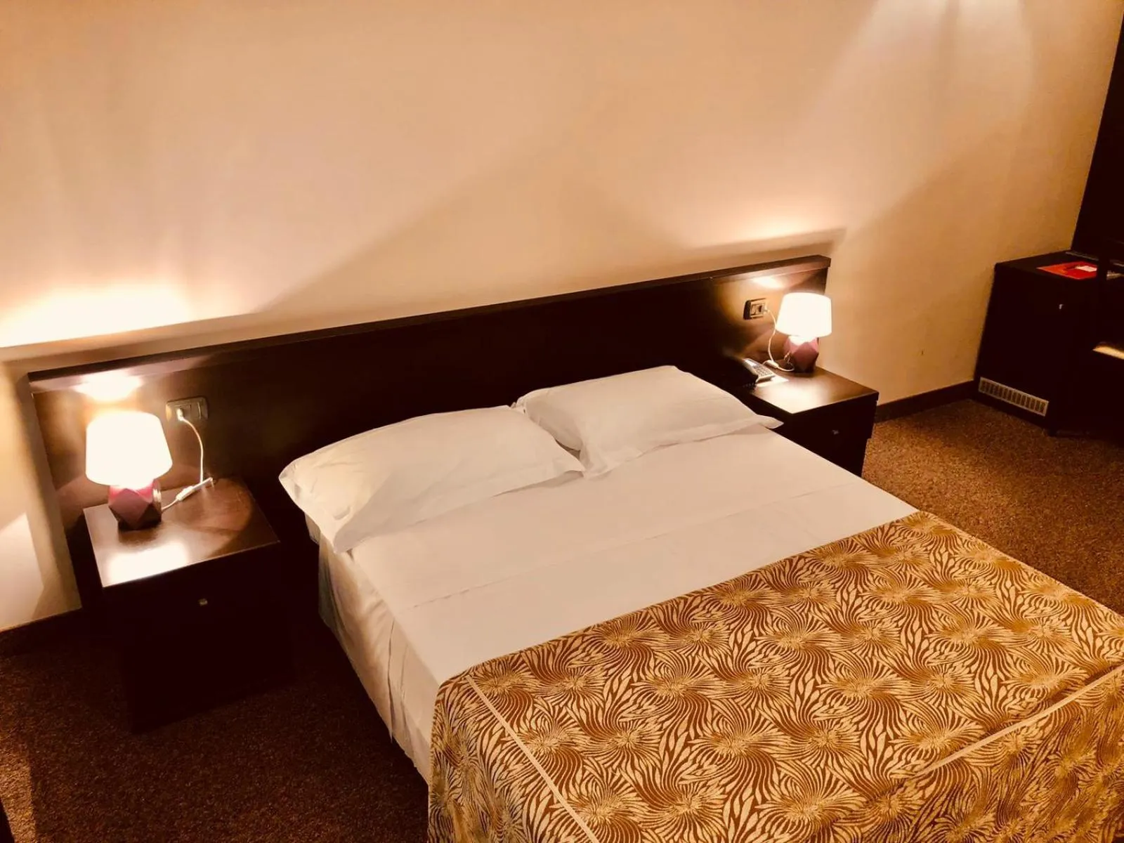 Bed in Hotel Malpensa INN Aereoporto