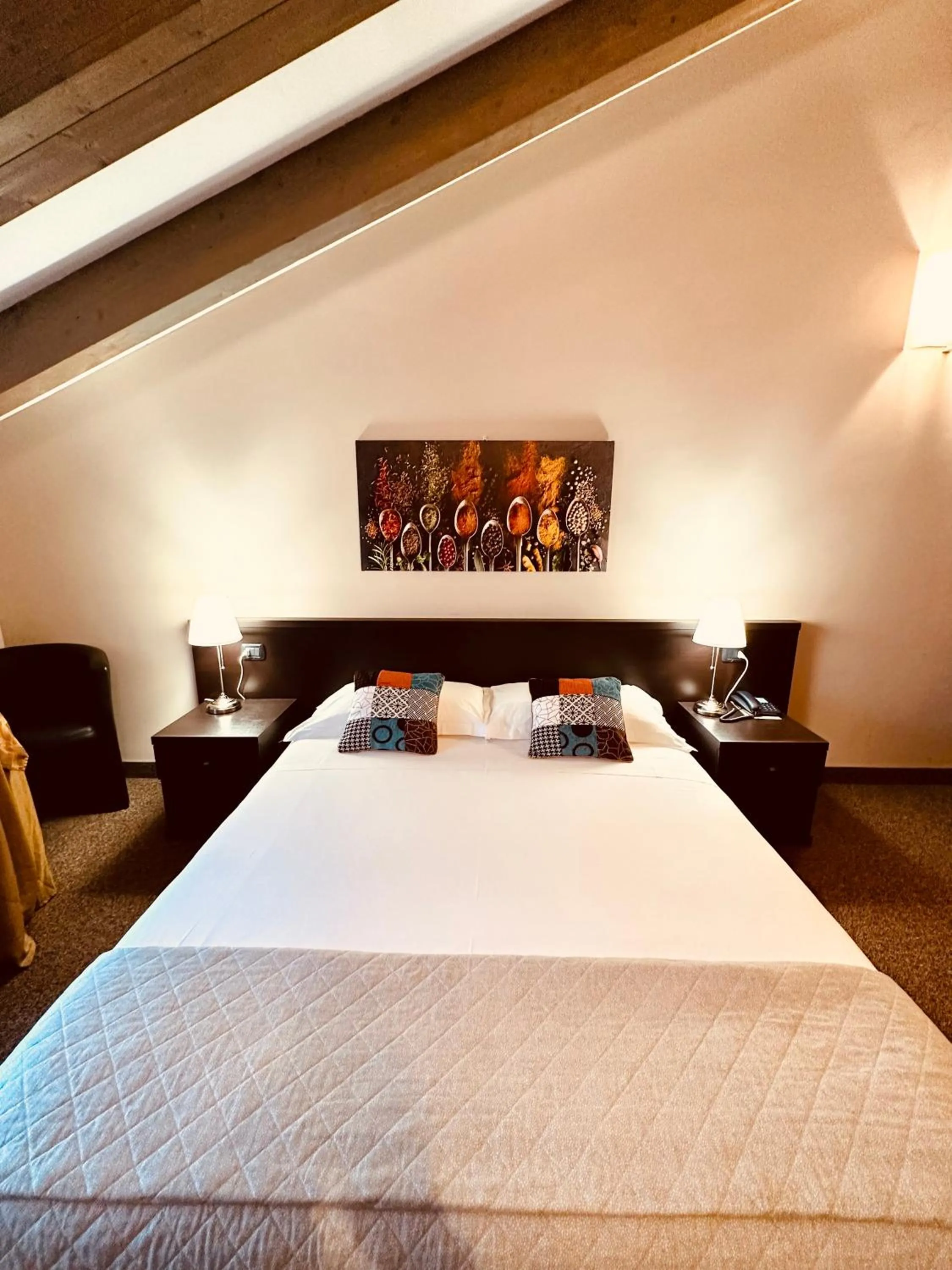 Bed in Hotel Malpensa INN Aereoporto