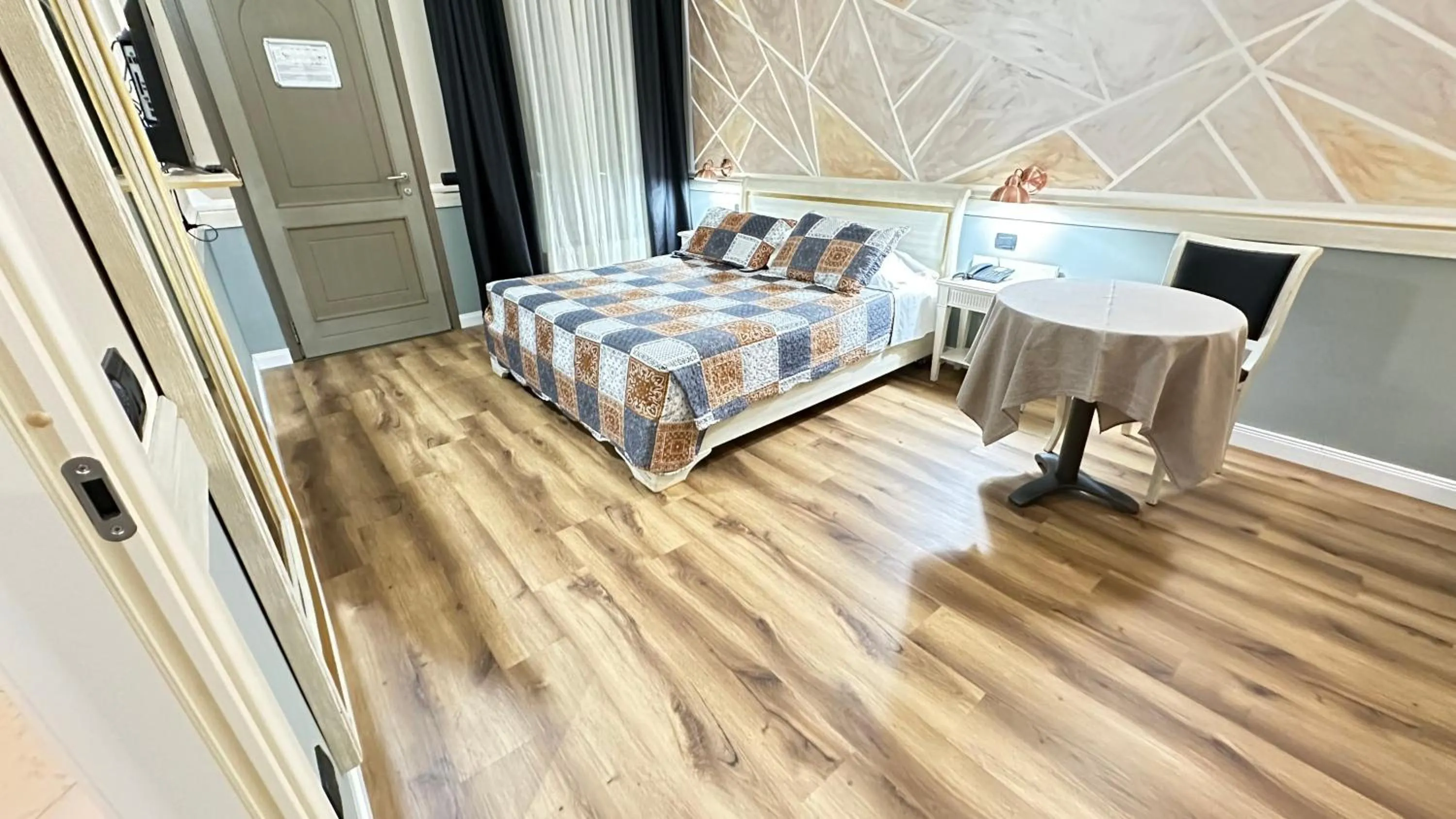 TV and multimedia, Bed in Hotel Malpensa INN Aereoporto