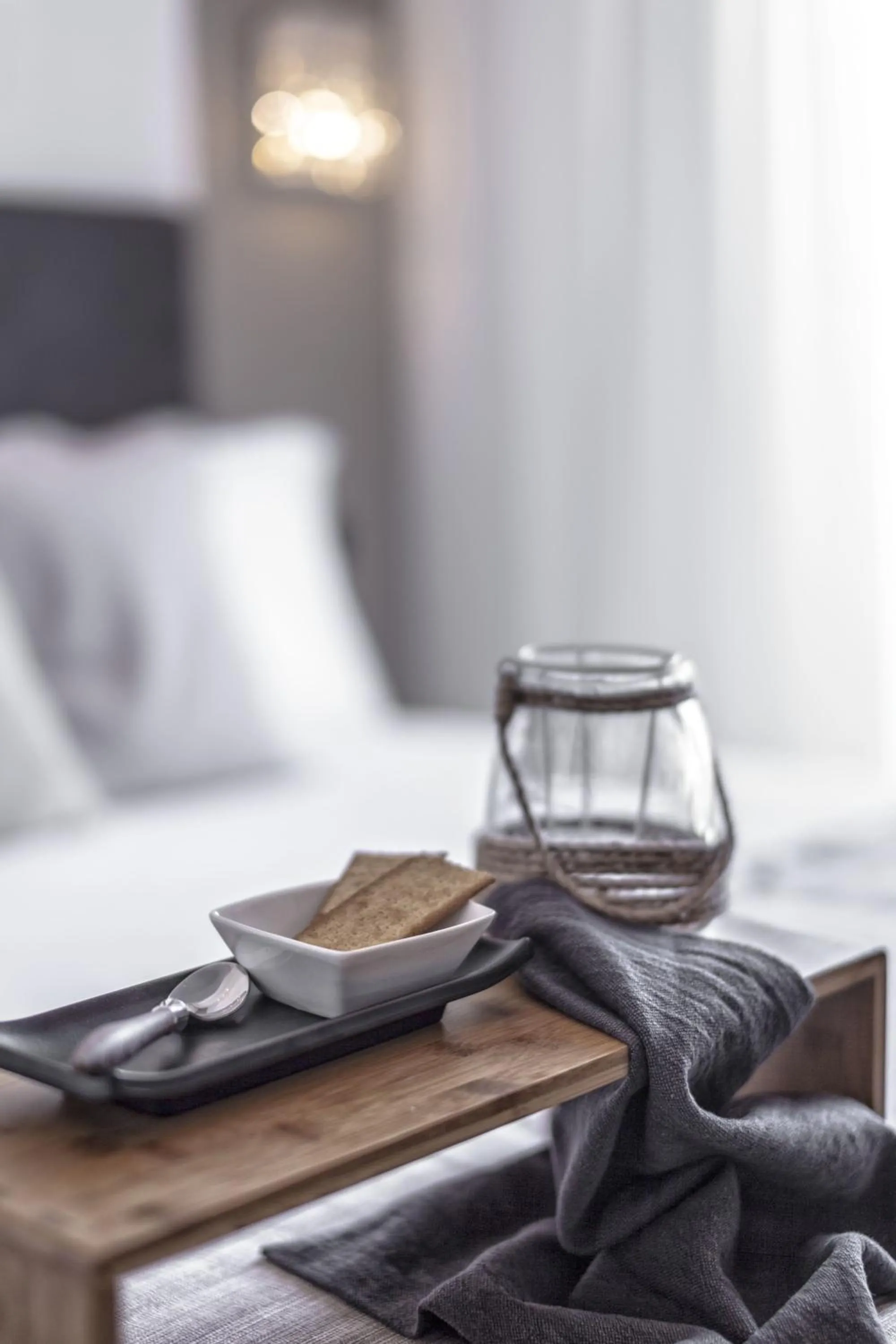 Decorative detail, Bed in Litoraneo Suite Hotel