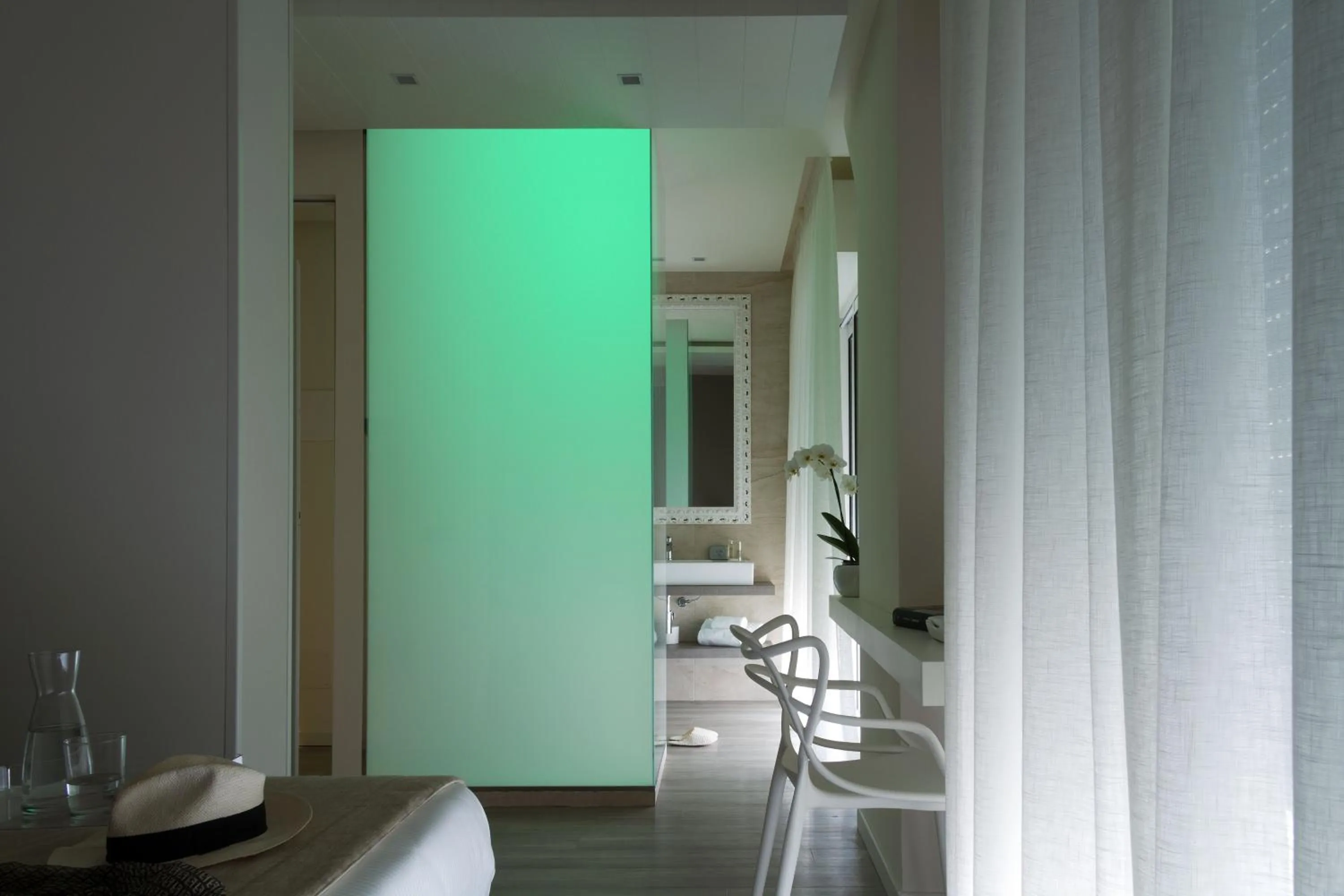 Bathroom in Litoraneo Suite Hotel