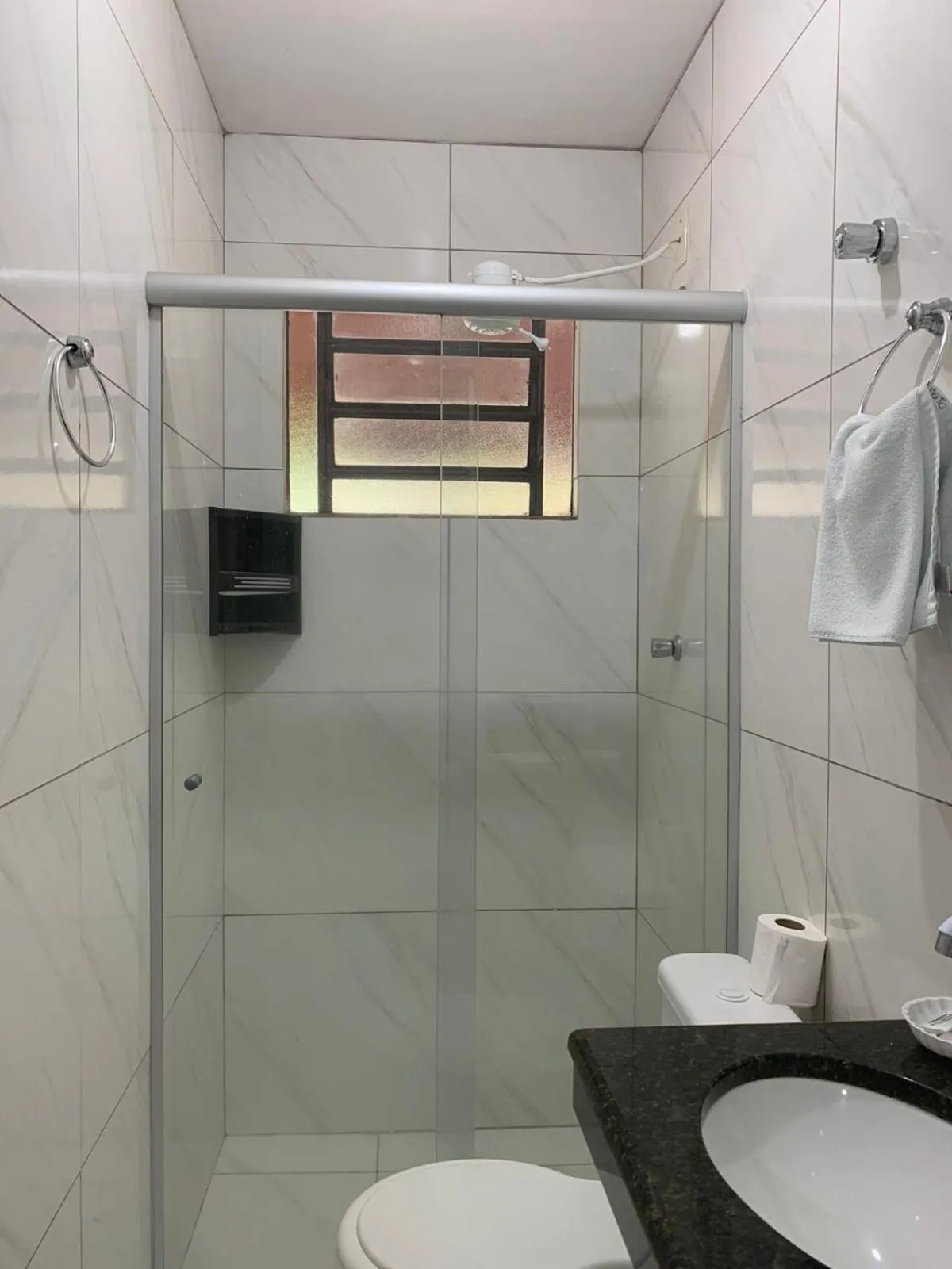 Bathroom in Pousada Vale da Montanha