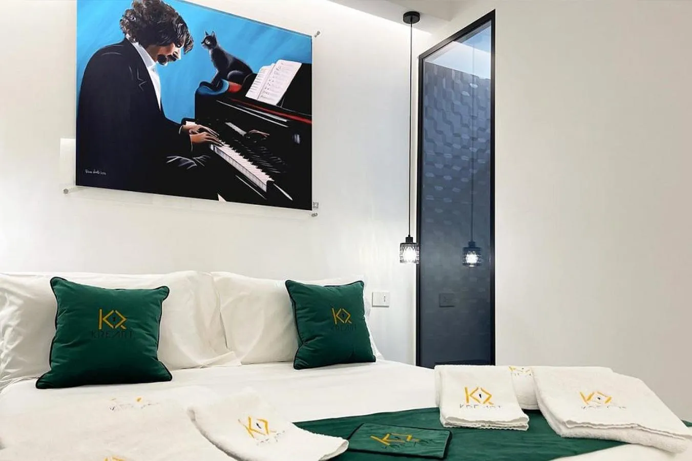 Shower in Kreart Suite & Rooms B&B