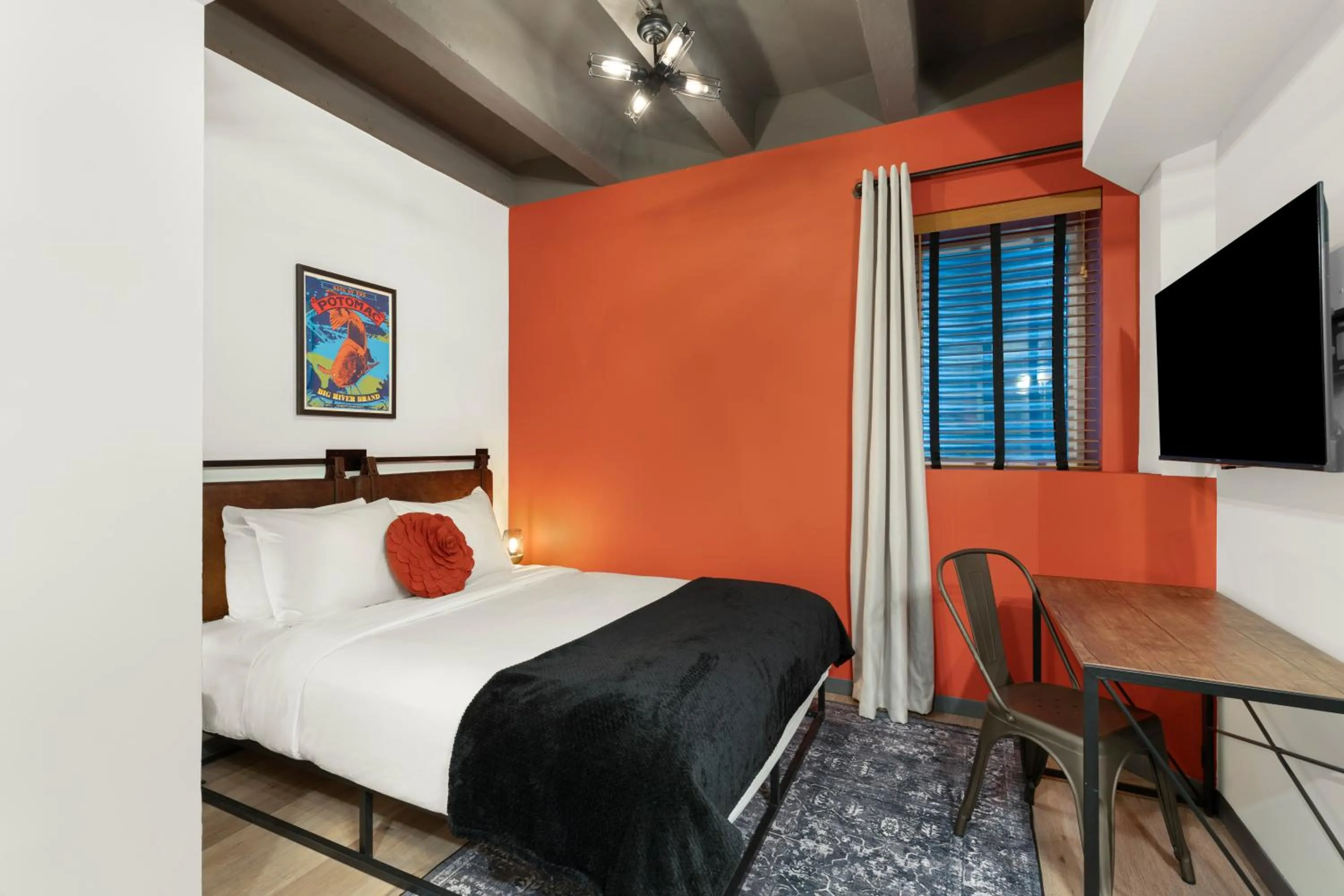 View (from property/room), Bed in Hotel Nell - Union Market