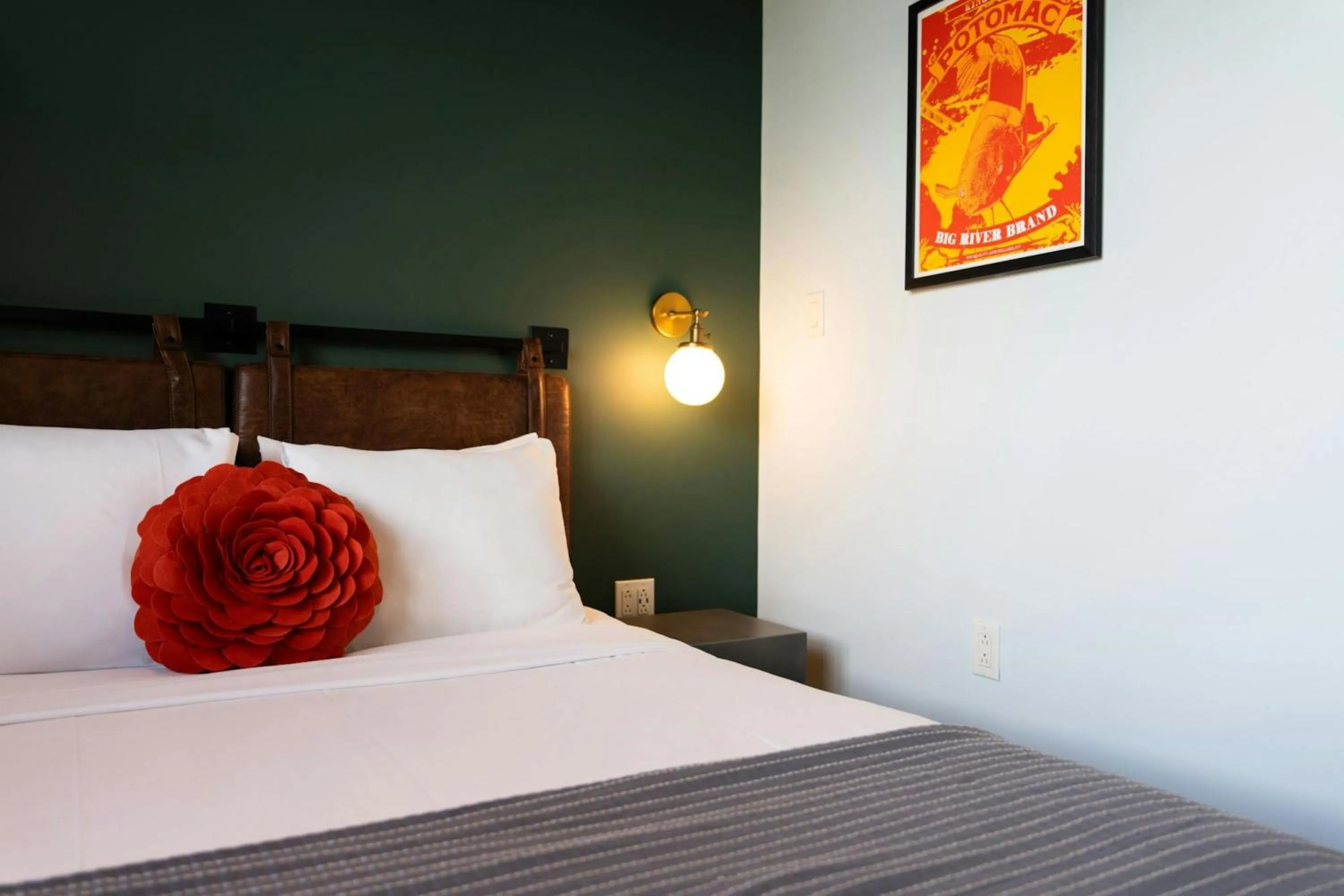 Bed in Hotel Nell - Union Market