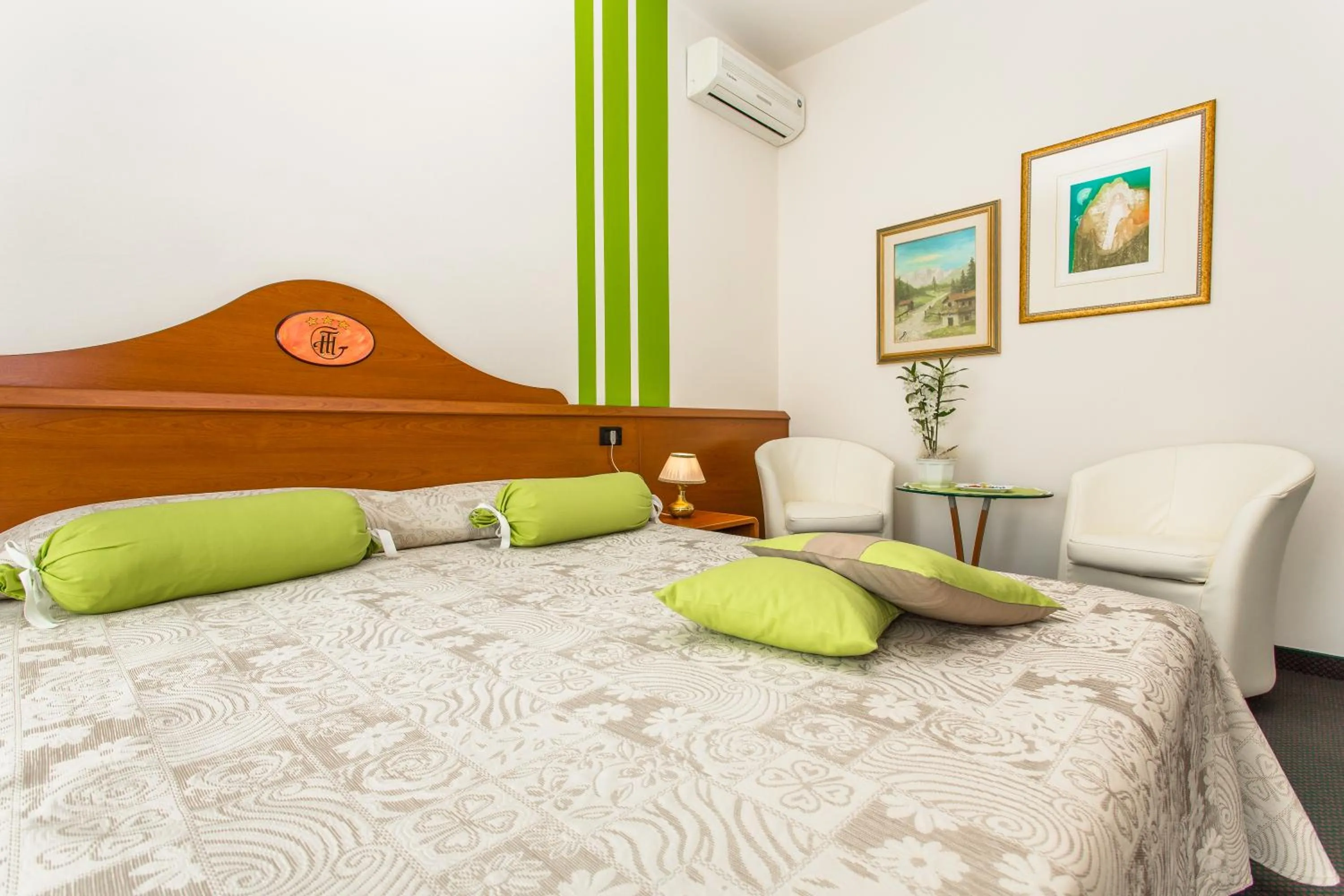 Bed in Hotel Tegorzo