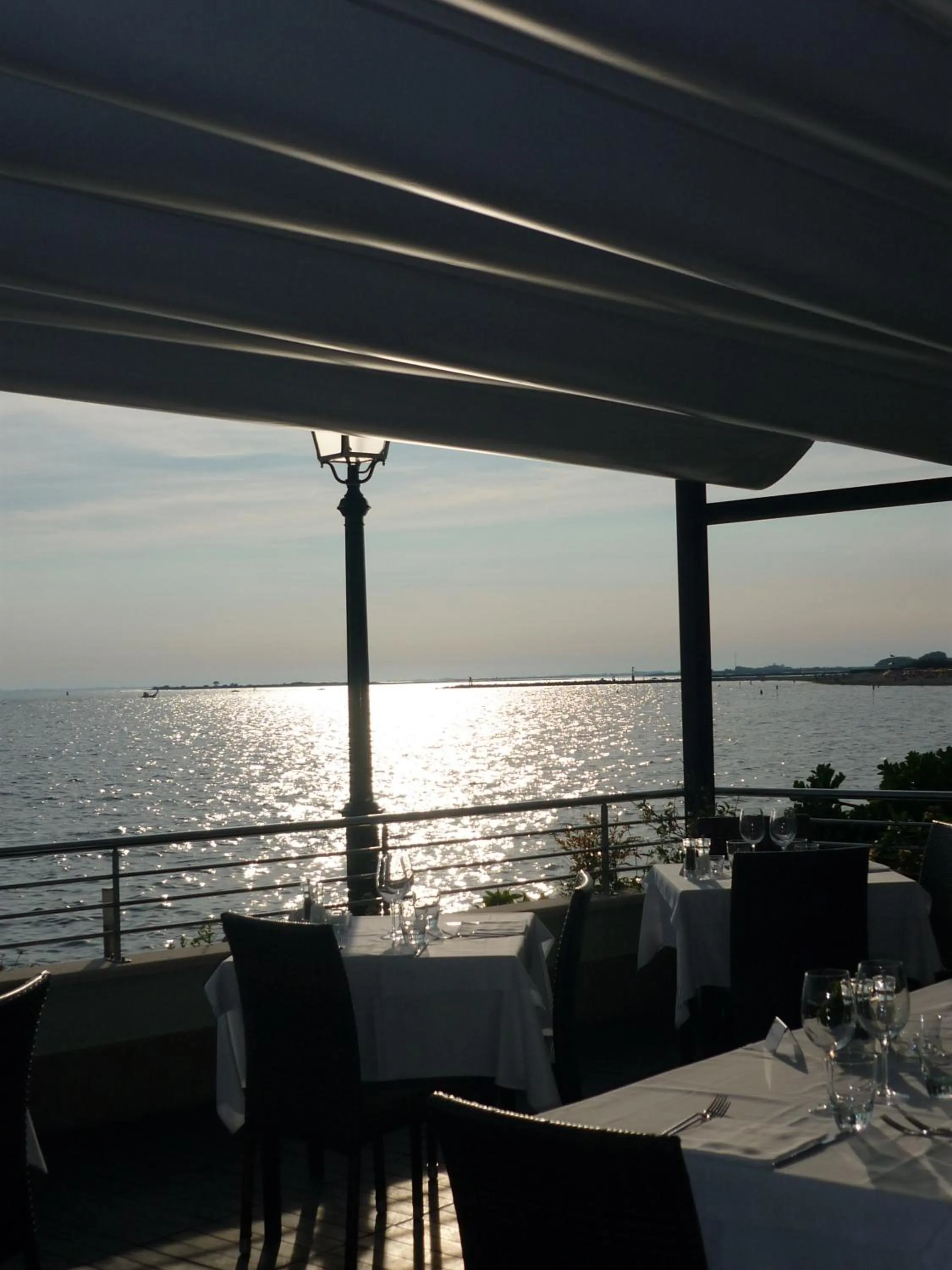 Restaurant/places to eat in Hotel Marea