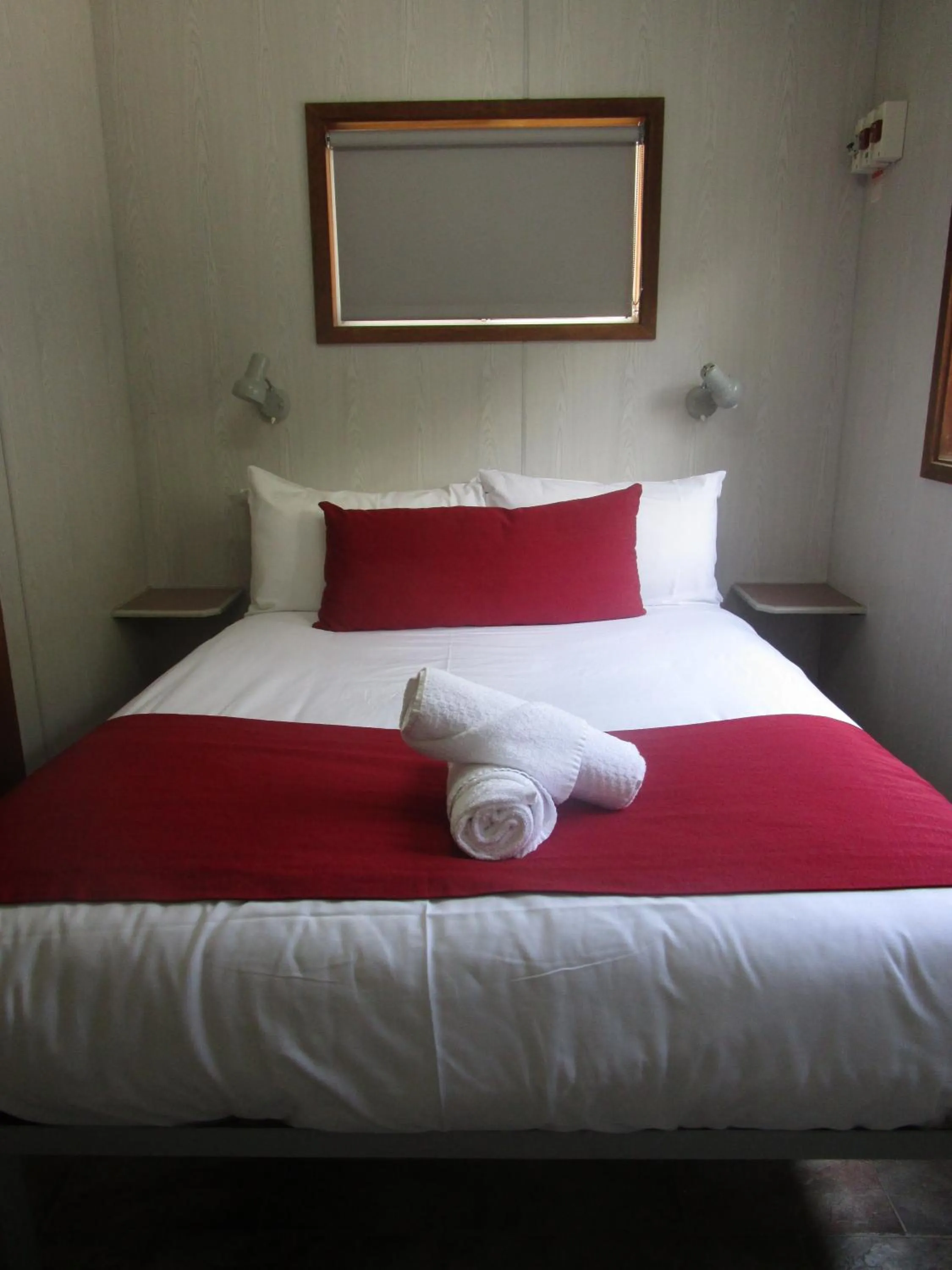 Bed in McLean Beach Holiday Park