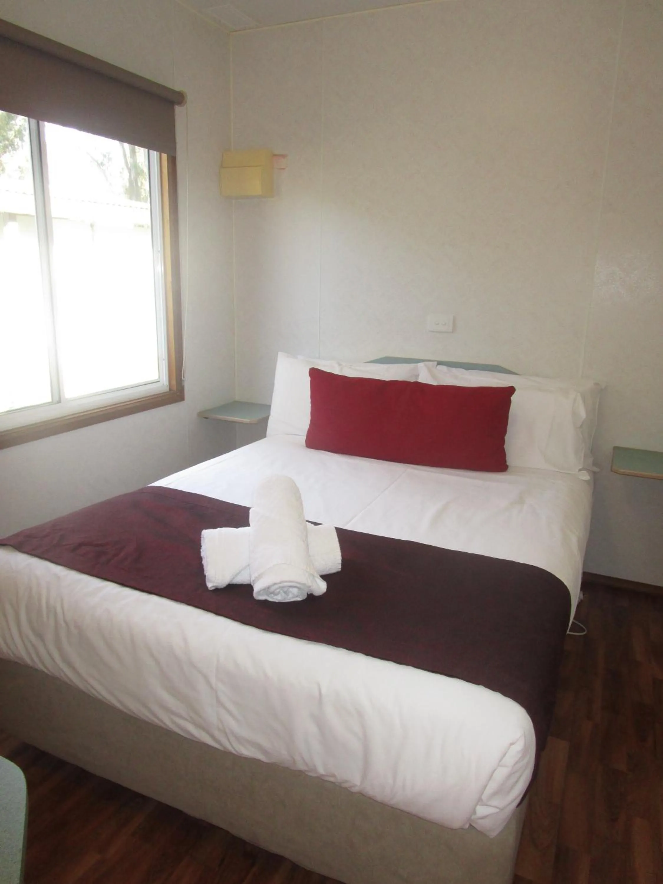 Bed in McLean Beach Holiday Park