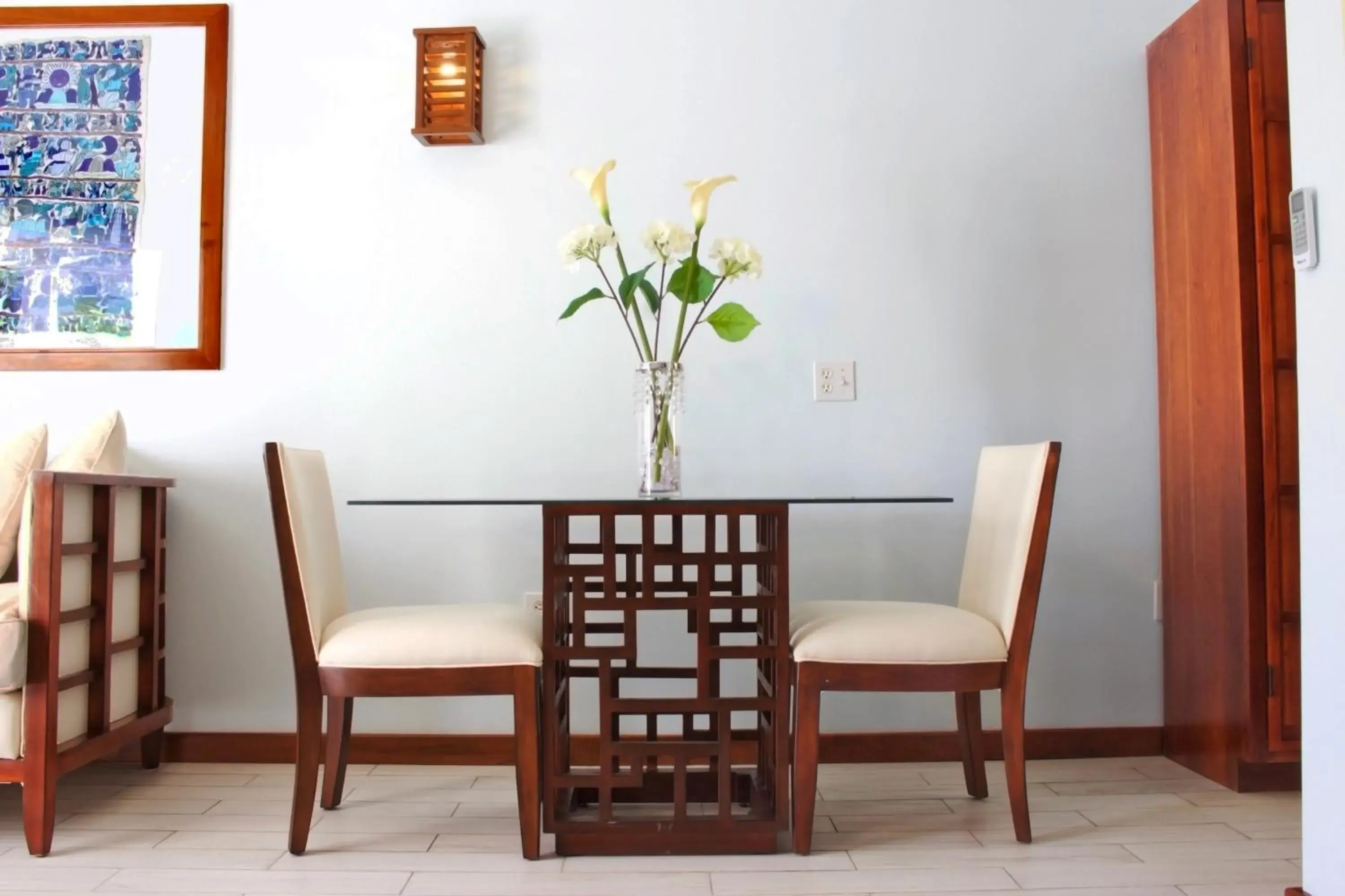 Honeymoon Suite in Paradise Beach Hotel & Resort Honeymoon Suite in Paradise Beach Hotel & Resort