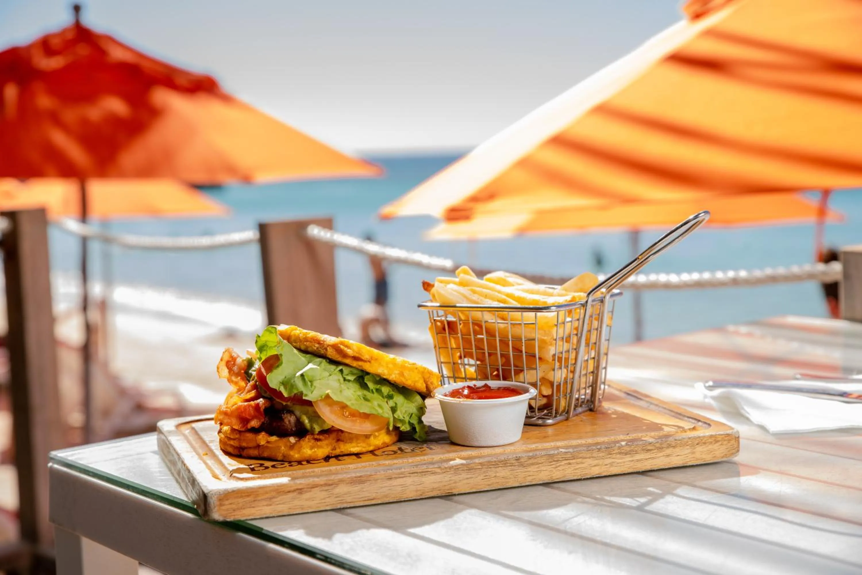 Food in Paradise Beach Hotel & Resort