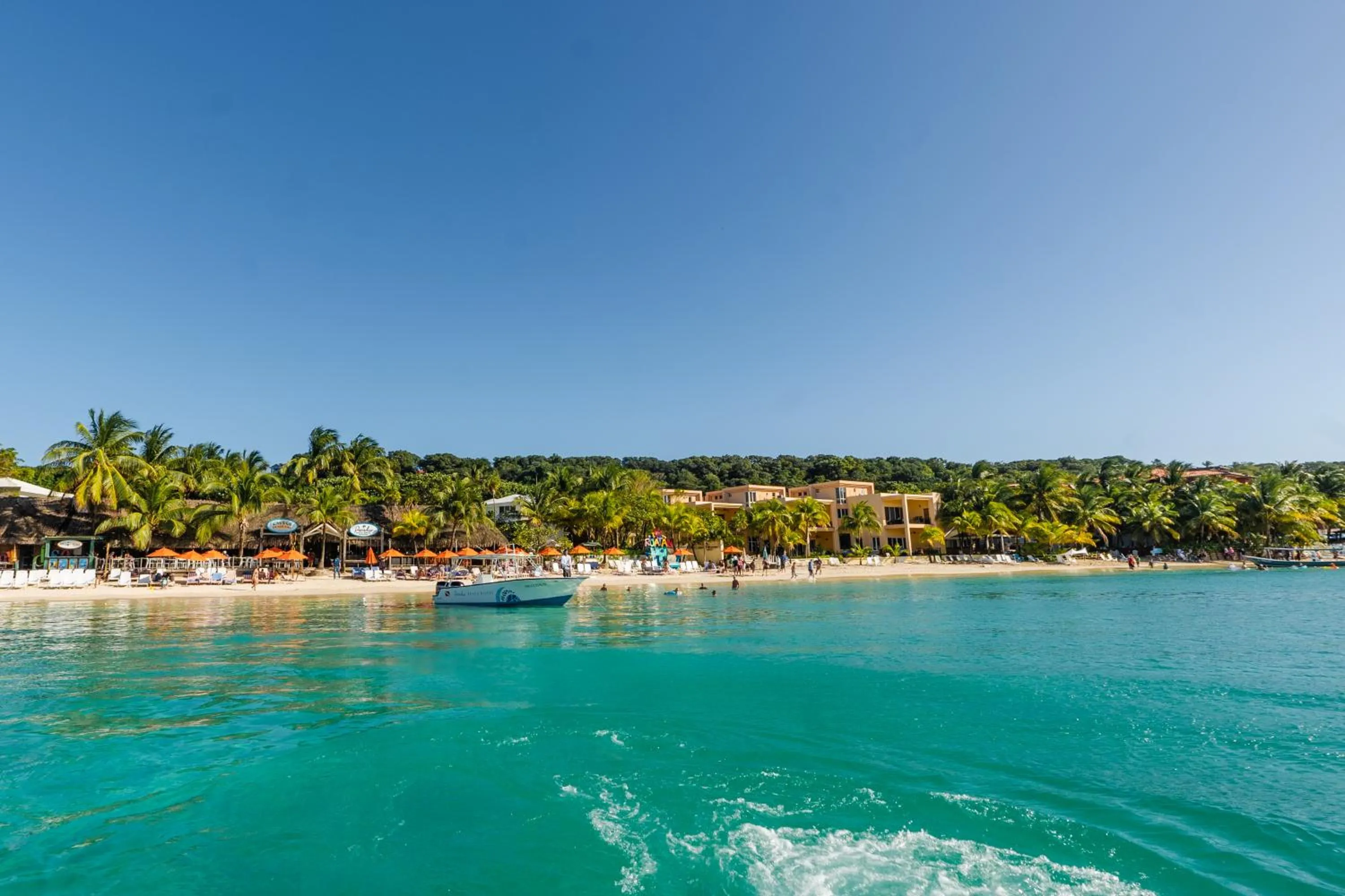 Day in Paradise Beach Hotel & Resort