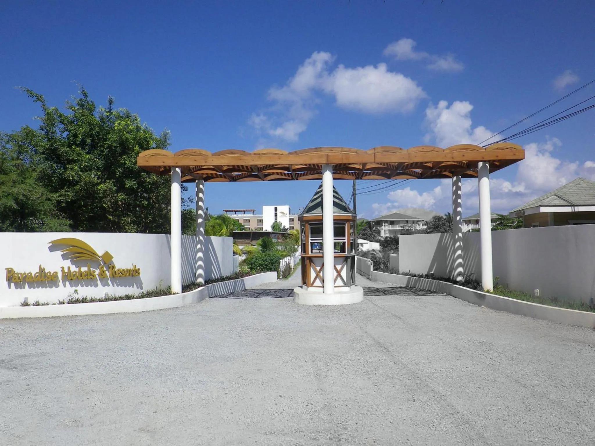 Facade/entrance in Paradise Beach Hotel & Resort