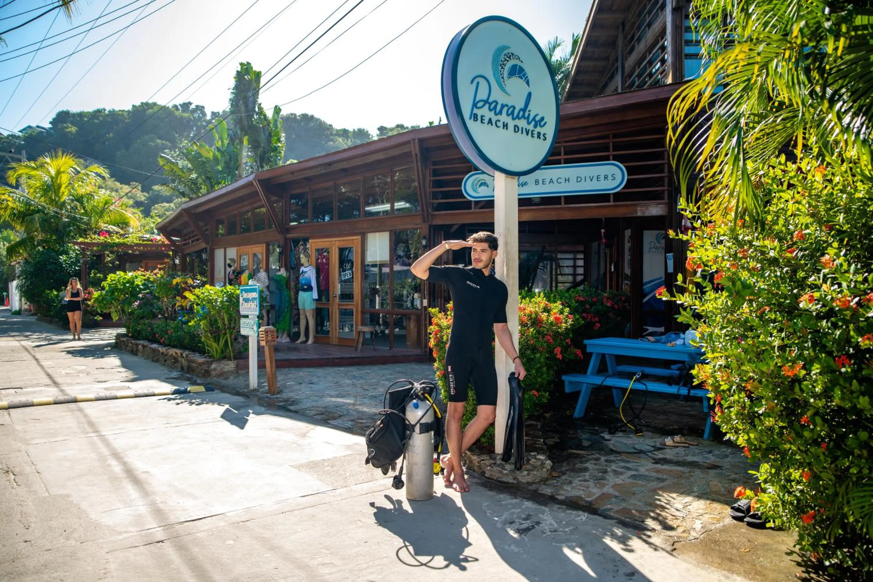 Diving in Paradise Beach Hotel & Resort