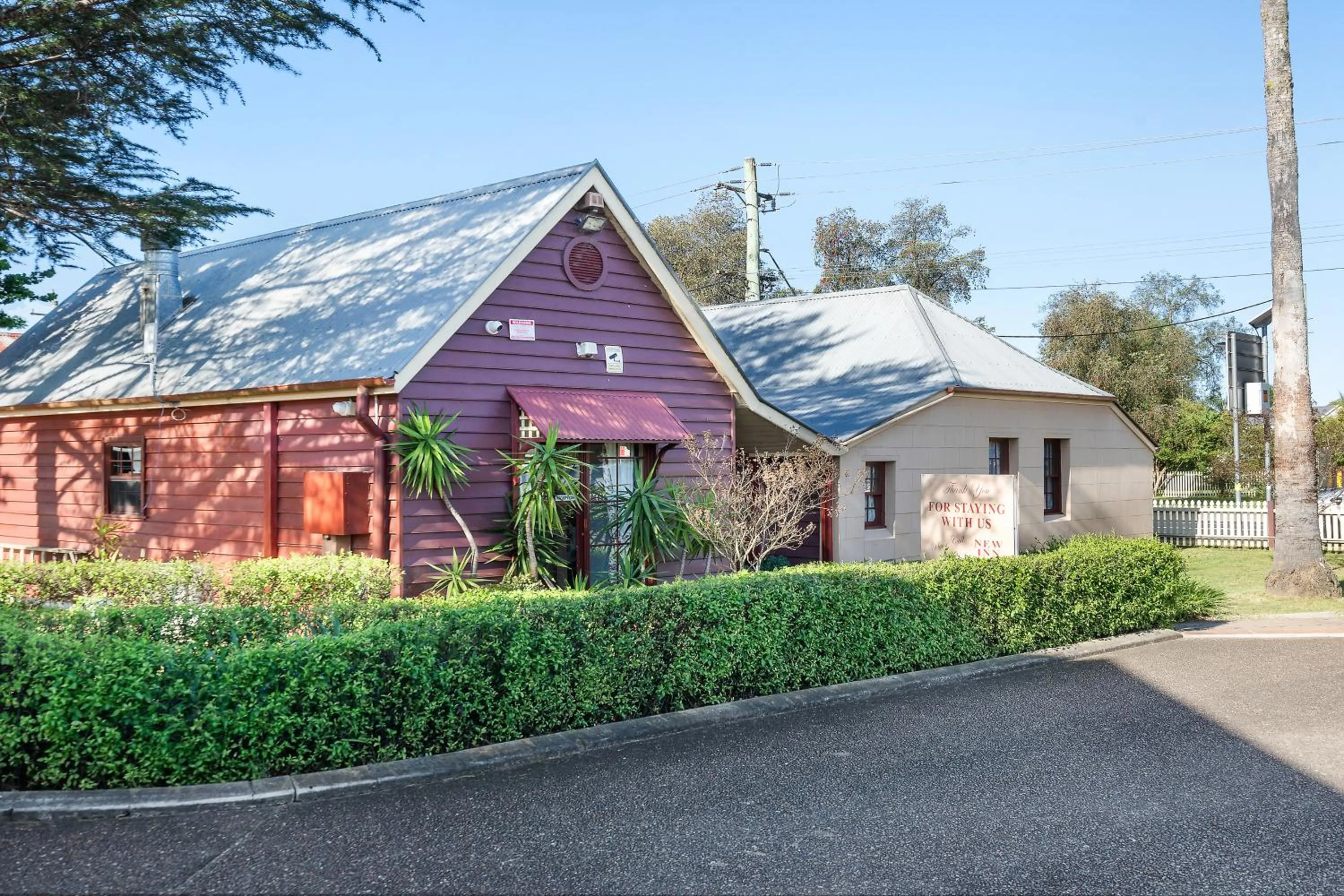 Property building in SureStay Hotel by Best Western, New Inn Richmond