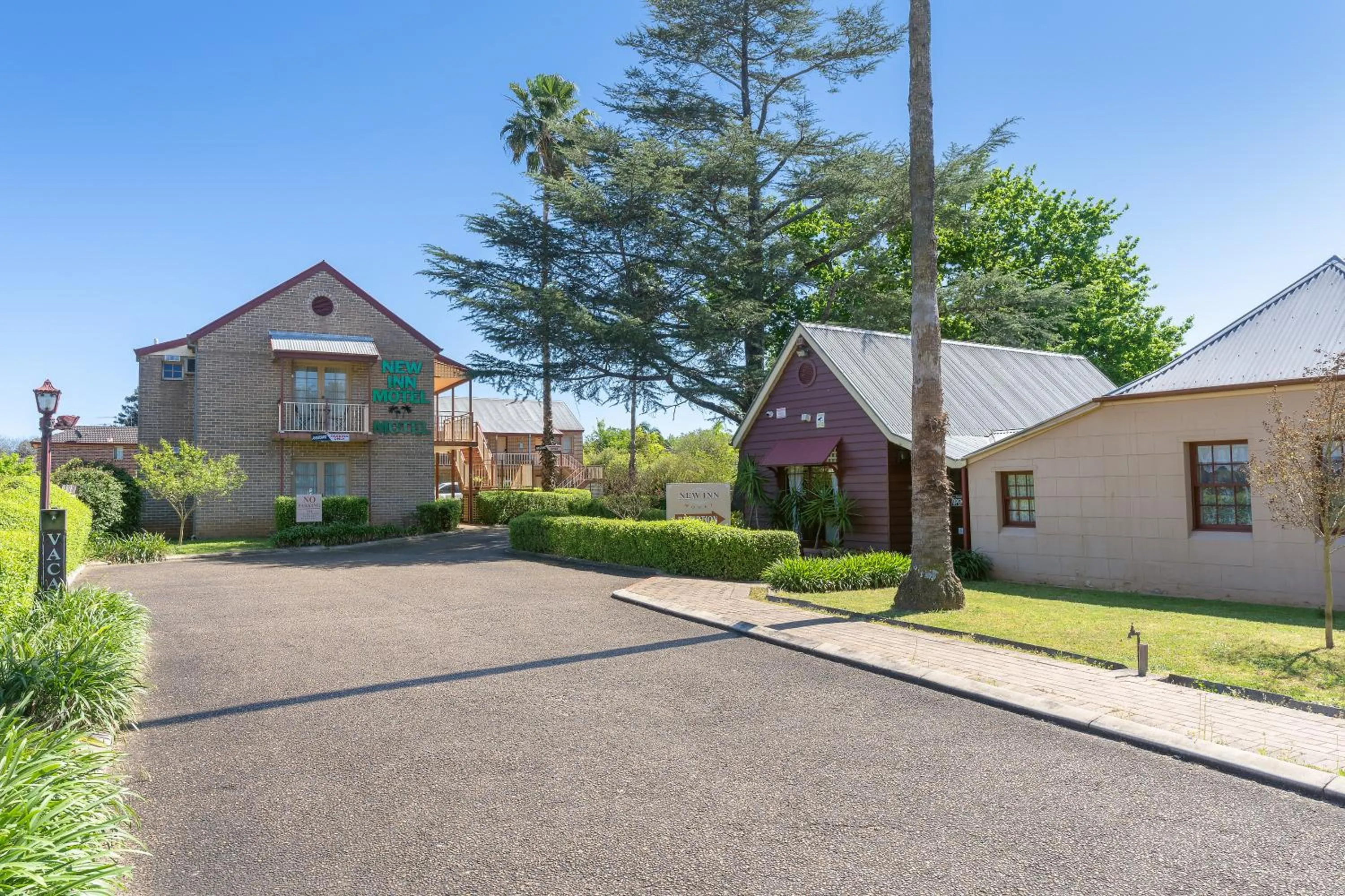 Property building in SureStay Hotel by Best Western, New Inn Richmond
