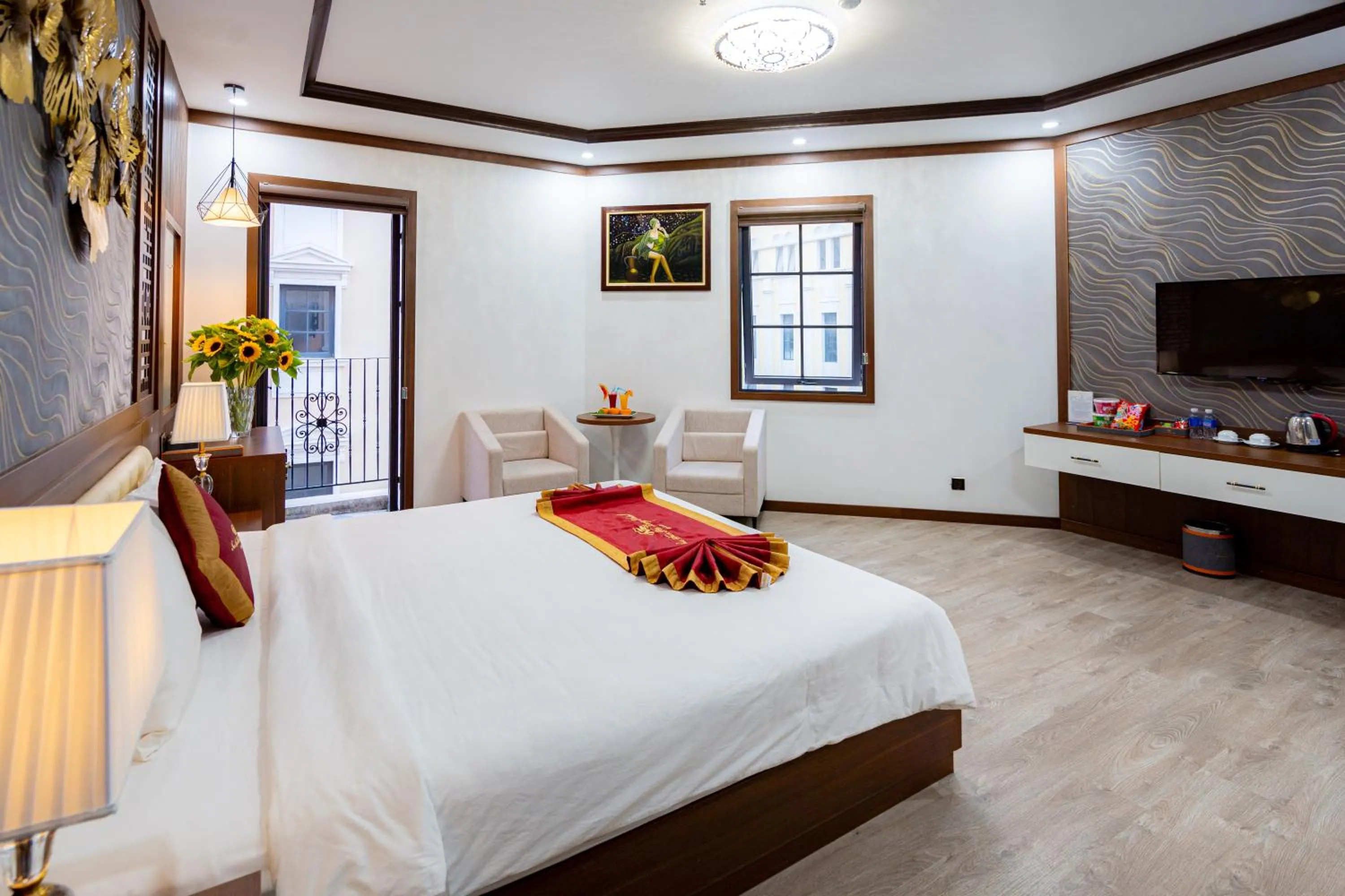 View (from property/room), Bed in Sunland Halong Hotel and Restaurant