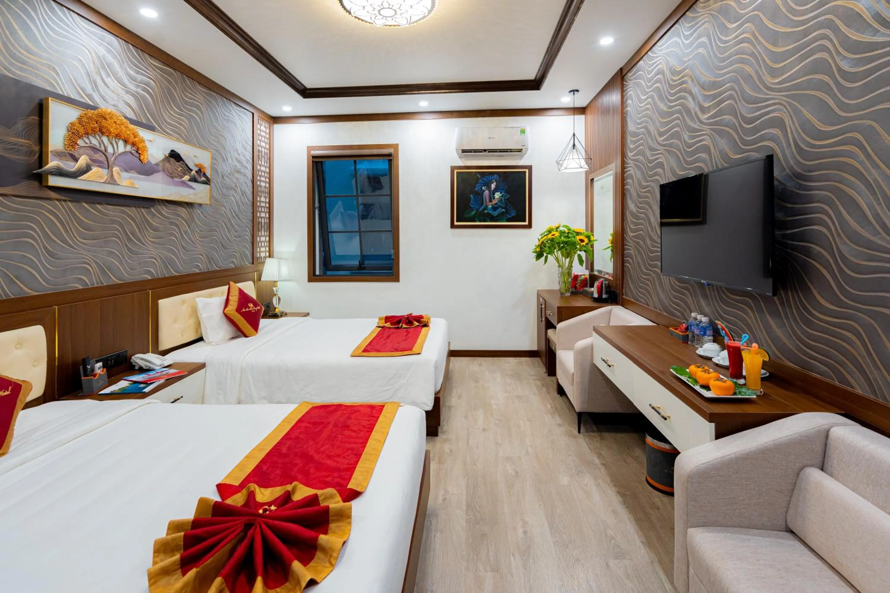 Bedroom, Bed in Sunland Halong Hotel and Restaurant