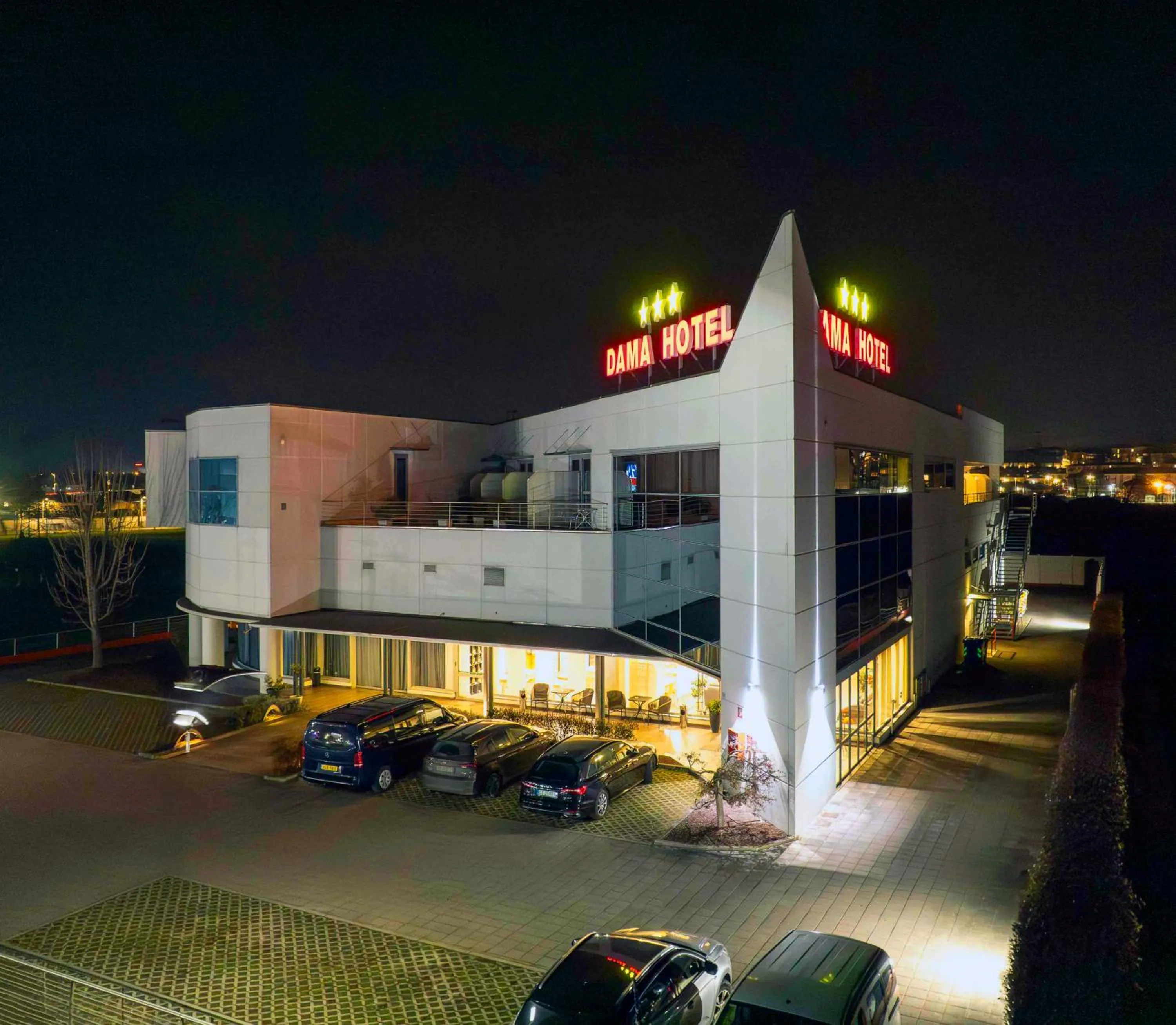 Property building in Dama Hotel