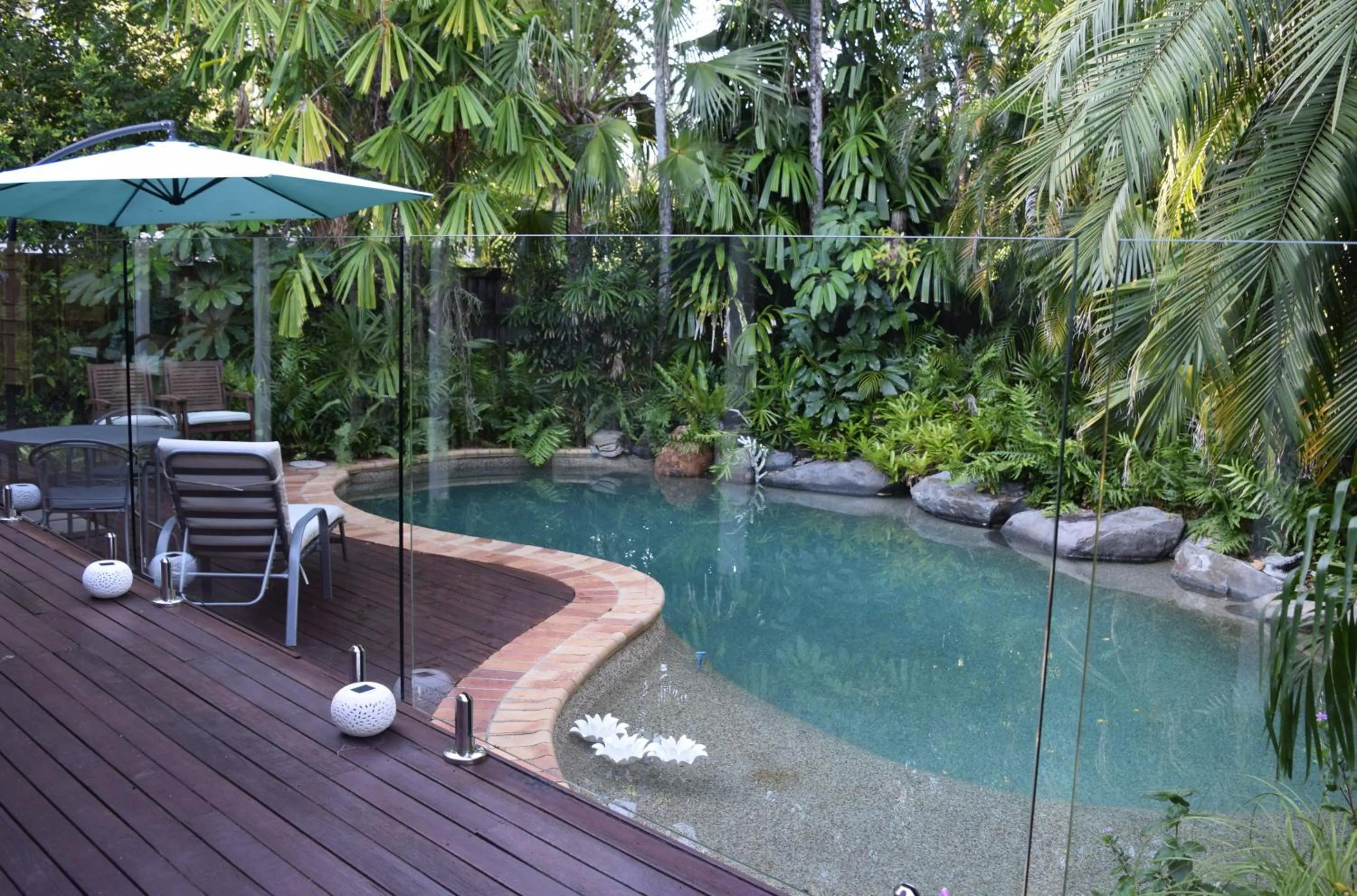 Pool view in South Pacific Bed & Breakfast