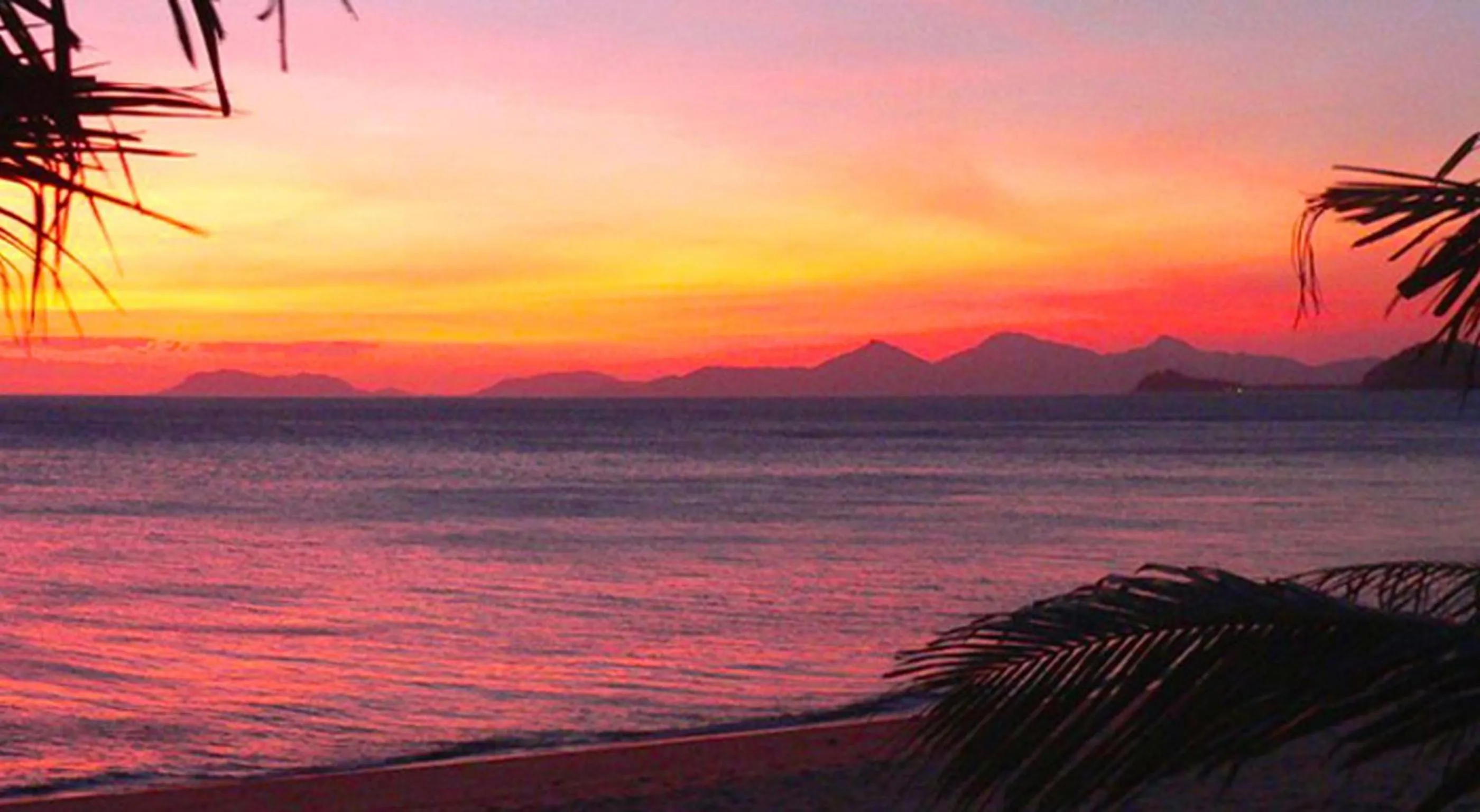 Beach in South Pacific Bed & Breakfast