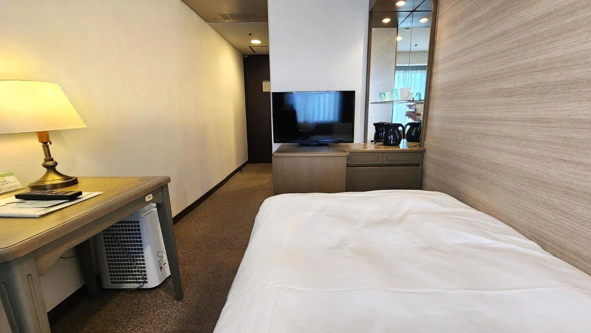 Photo of the whole room, Bed in Platon Hotel Yokkaichi