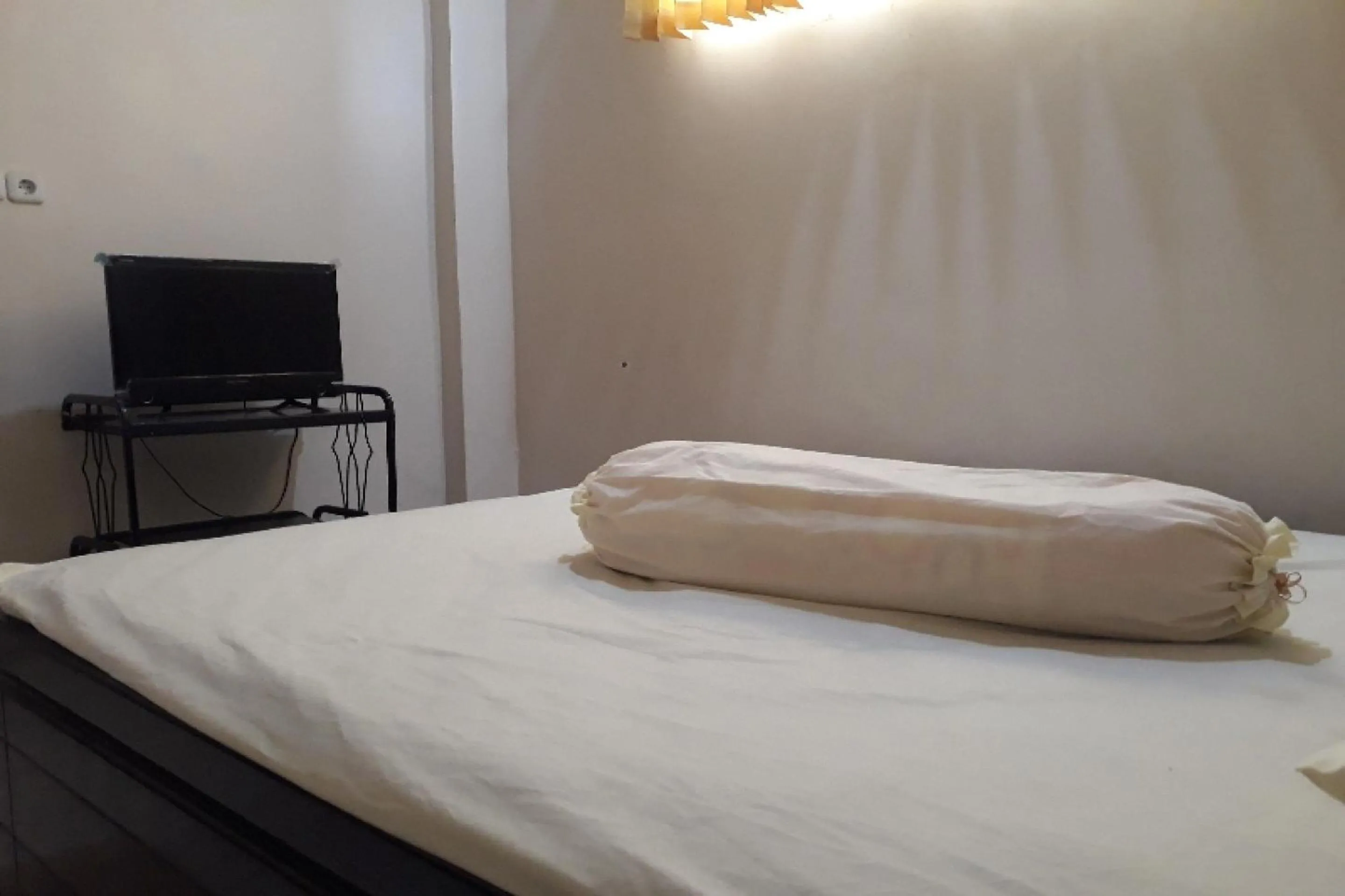 Bedroom, Bed in OYO 91162 Homestay Ansyariah Syariah