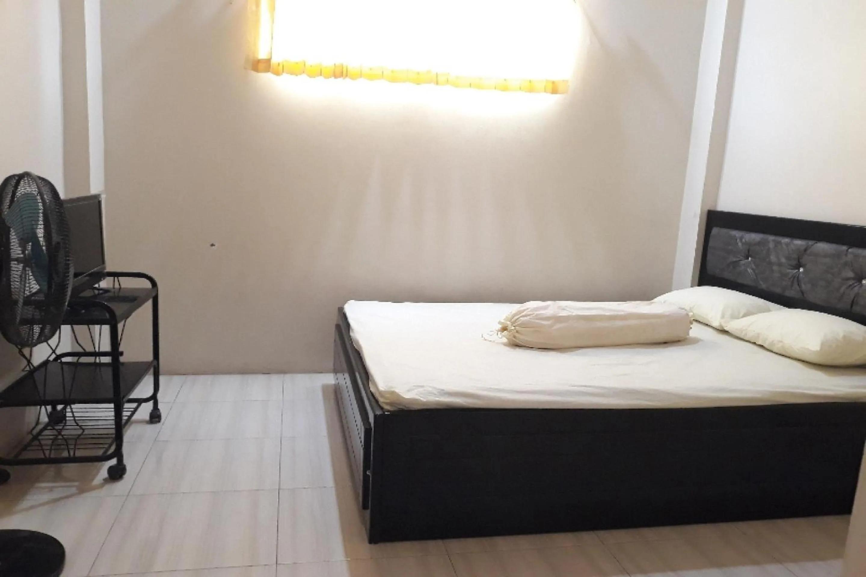 Bedroom, Bed in OYO 91162 Homestay Ansyariah Syariah