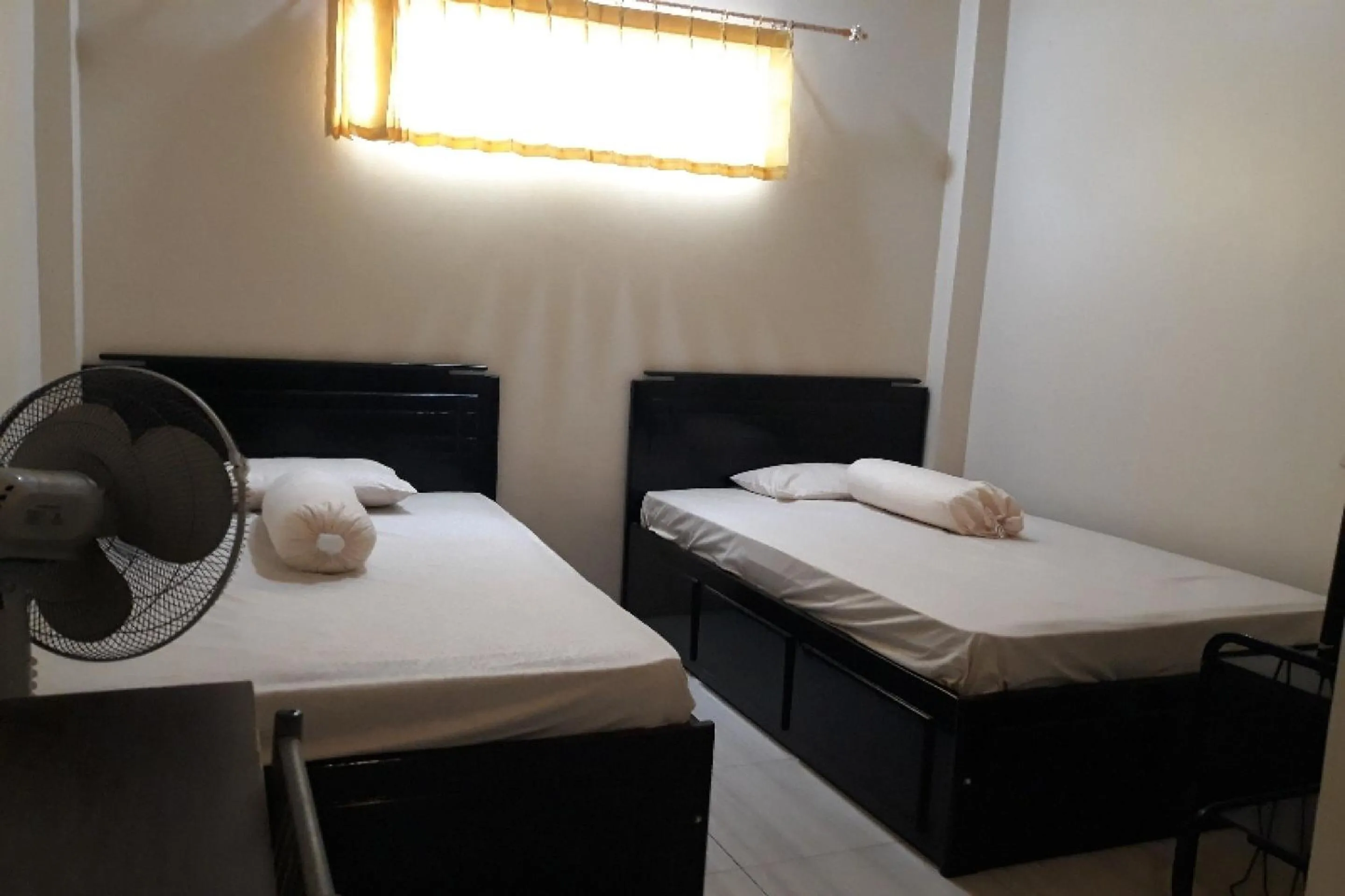 Bedroom, Bed in OYO 91162 Homestay Ansyariah Syariah