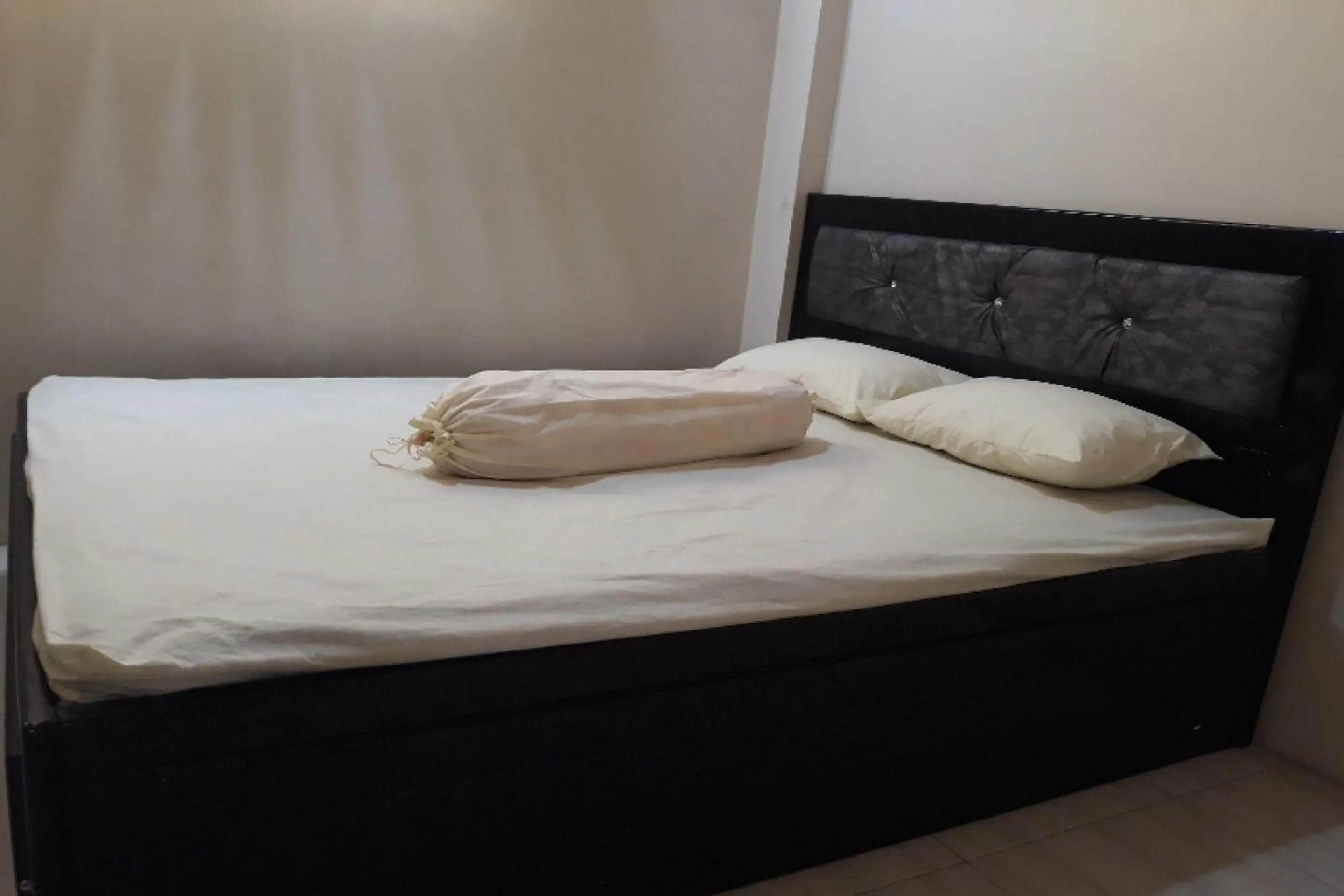 Bedroom, Bed in OYO 91162 Homestay Ansyariah Syariah