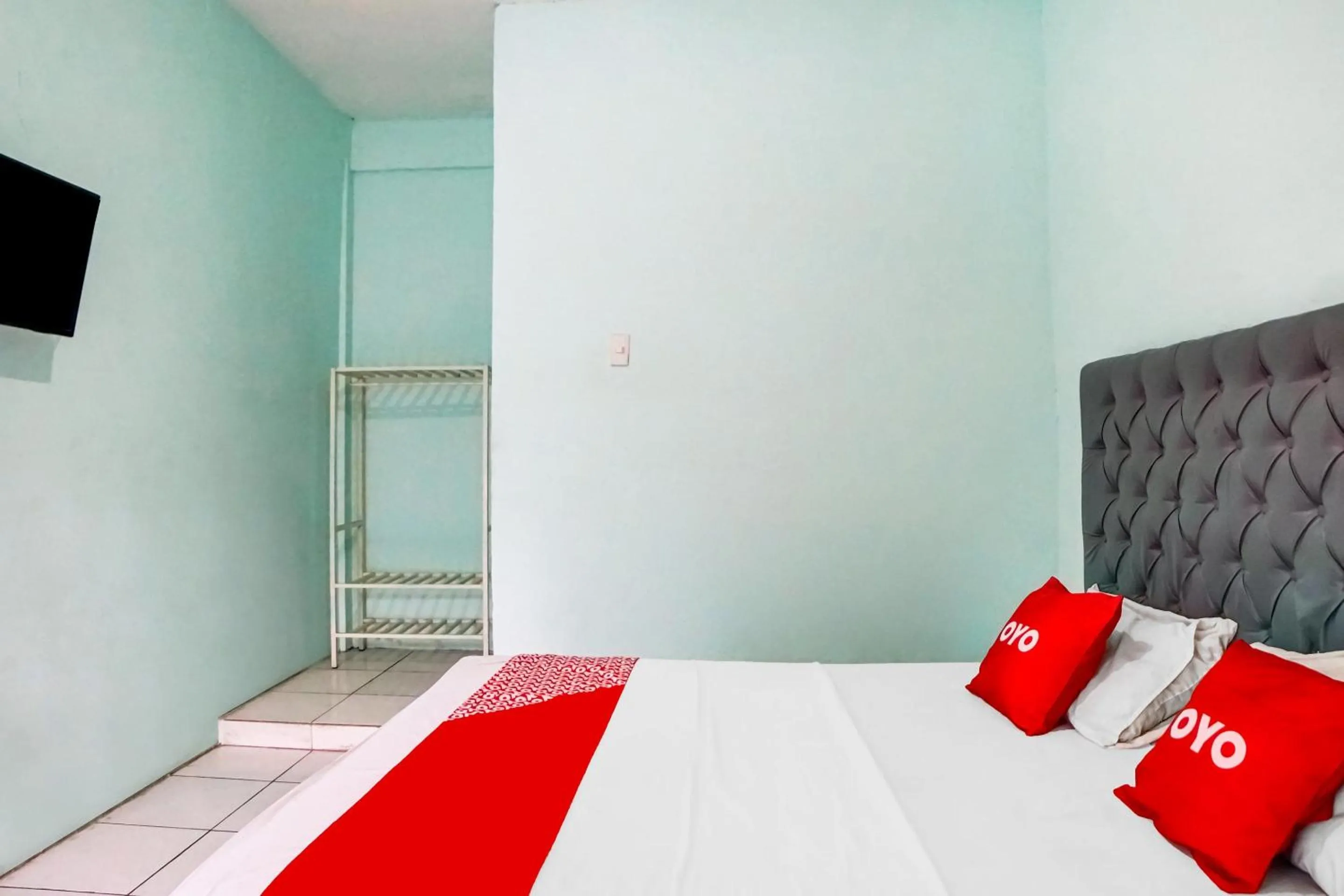 Bedroom in Hotel O Roemah Gh