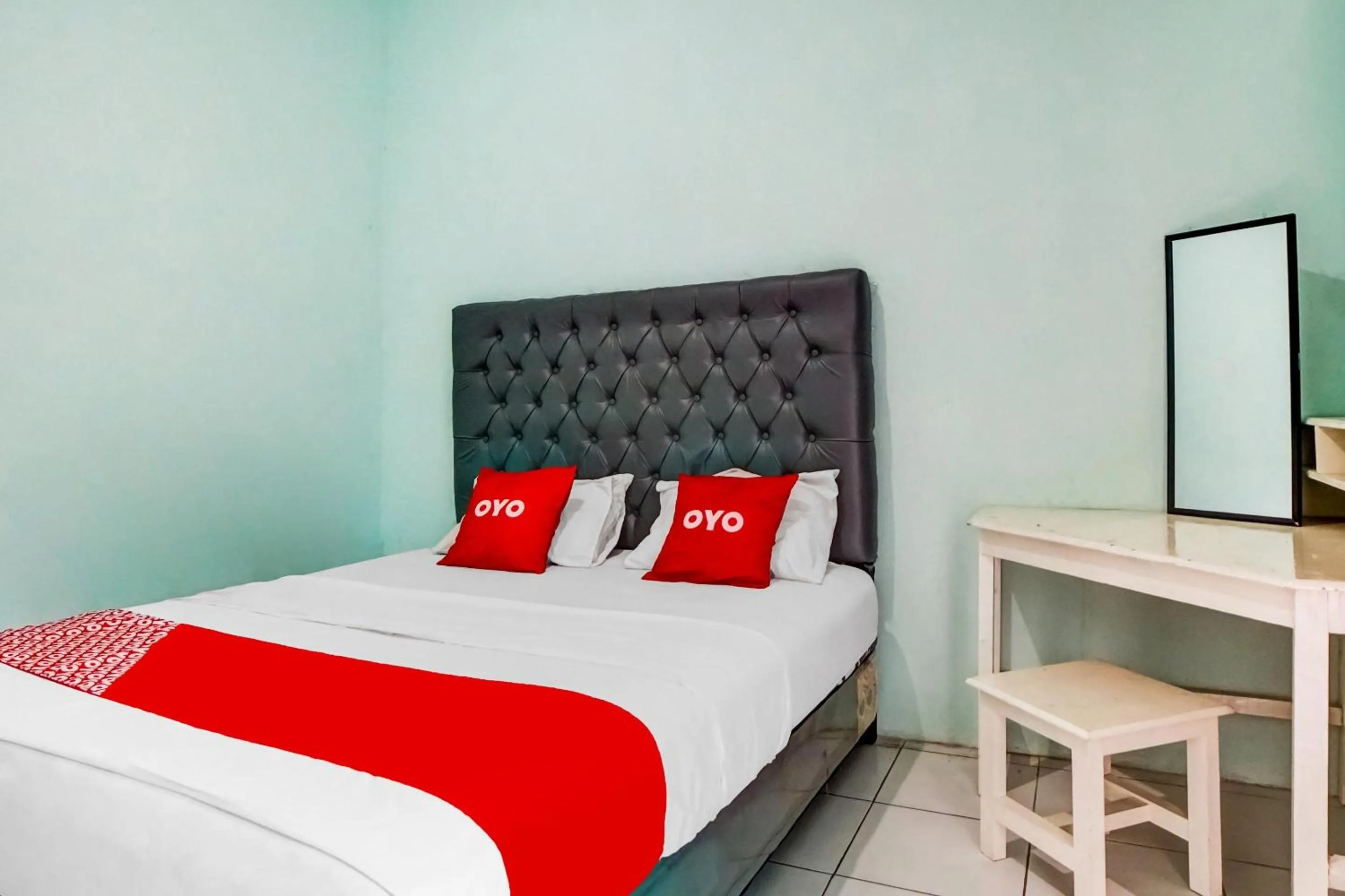 Bedroom in Hotel O Roemah Gh