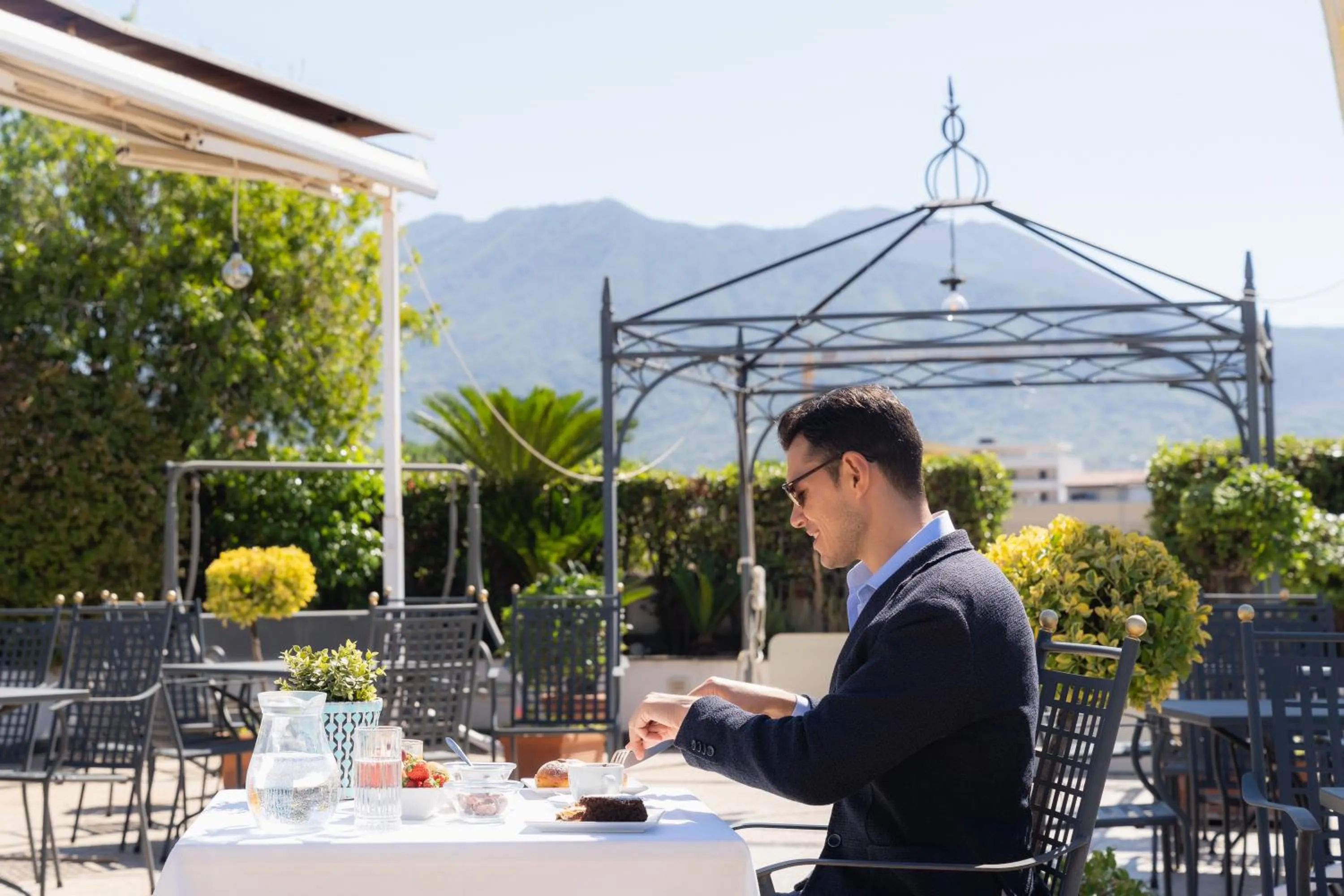 Restaurant/places to eat in Hotel Leonessa