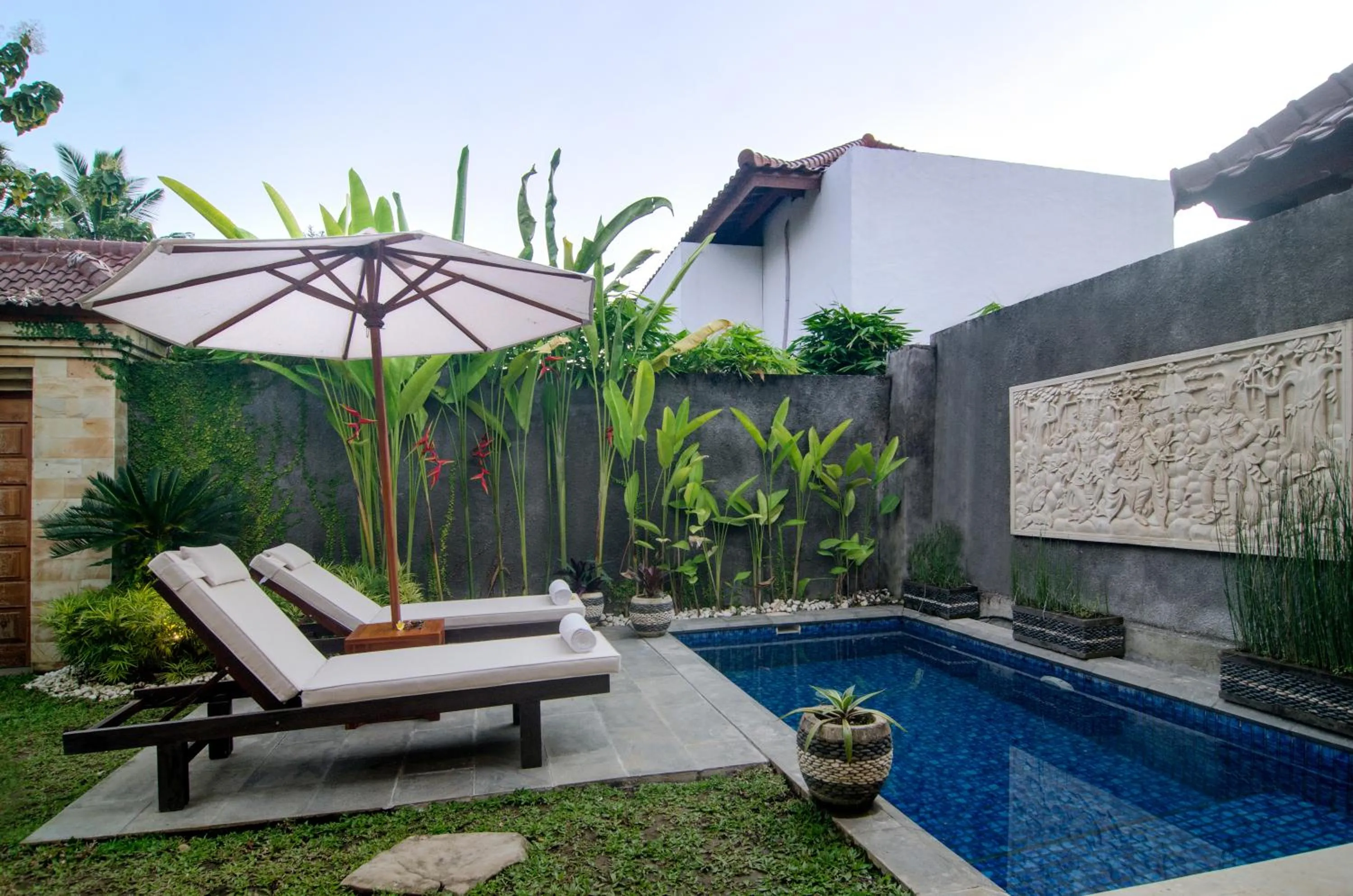 Swimming pool in Danakha Villa Ubud