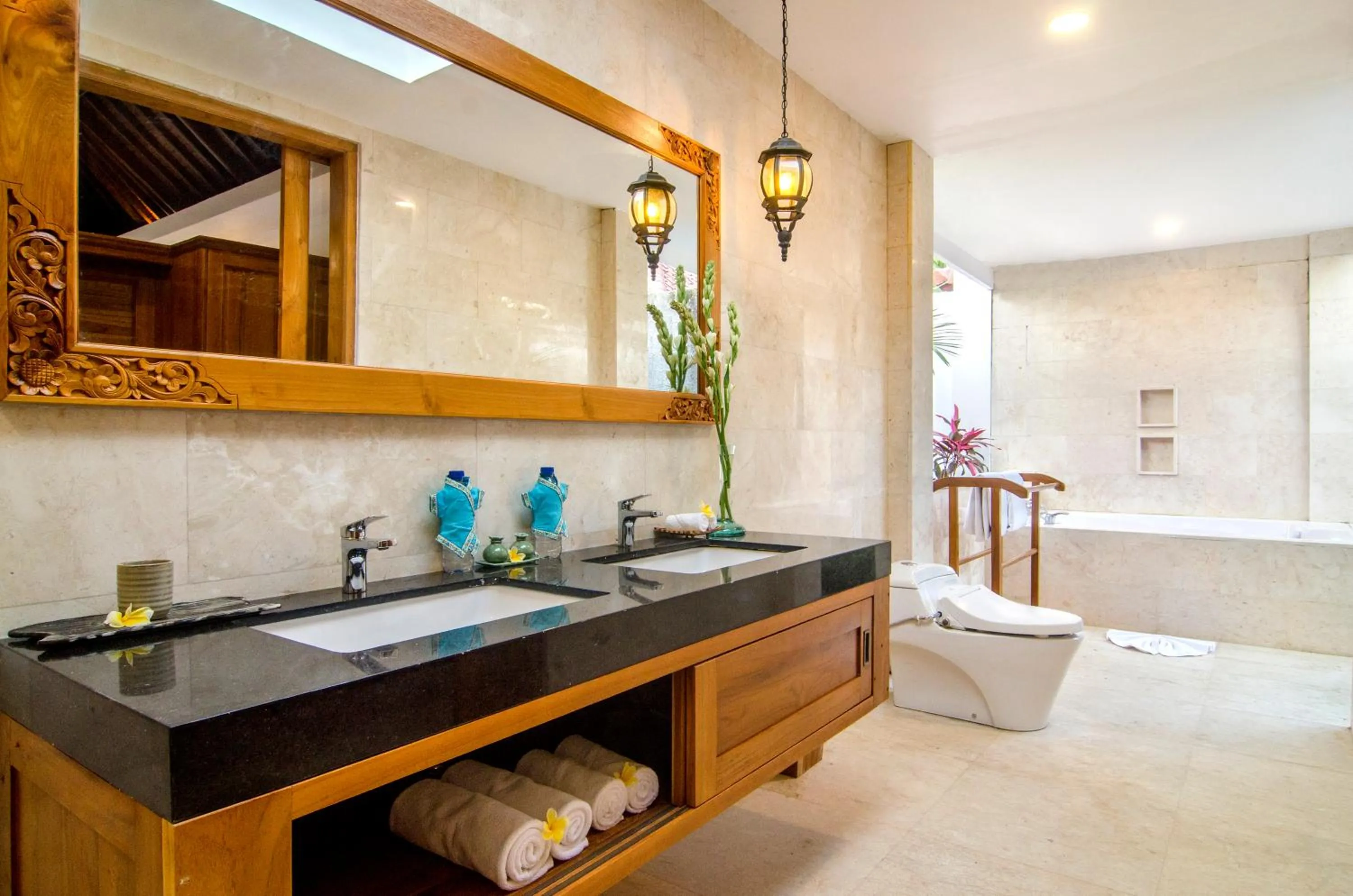 Bathroom in Danakha Villa Ubud