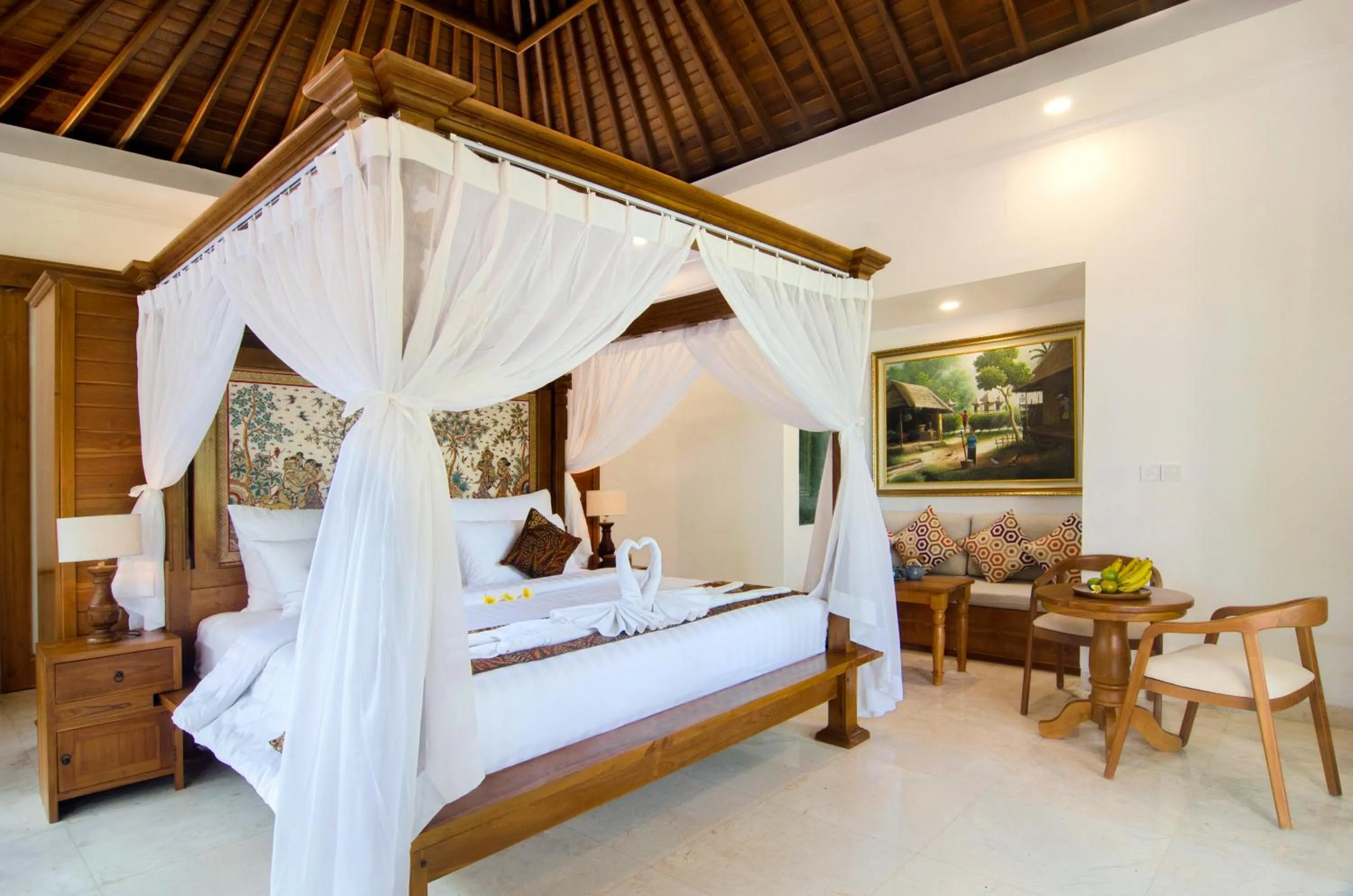 Bed in Danakha Villa Ubud