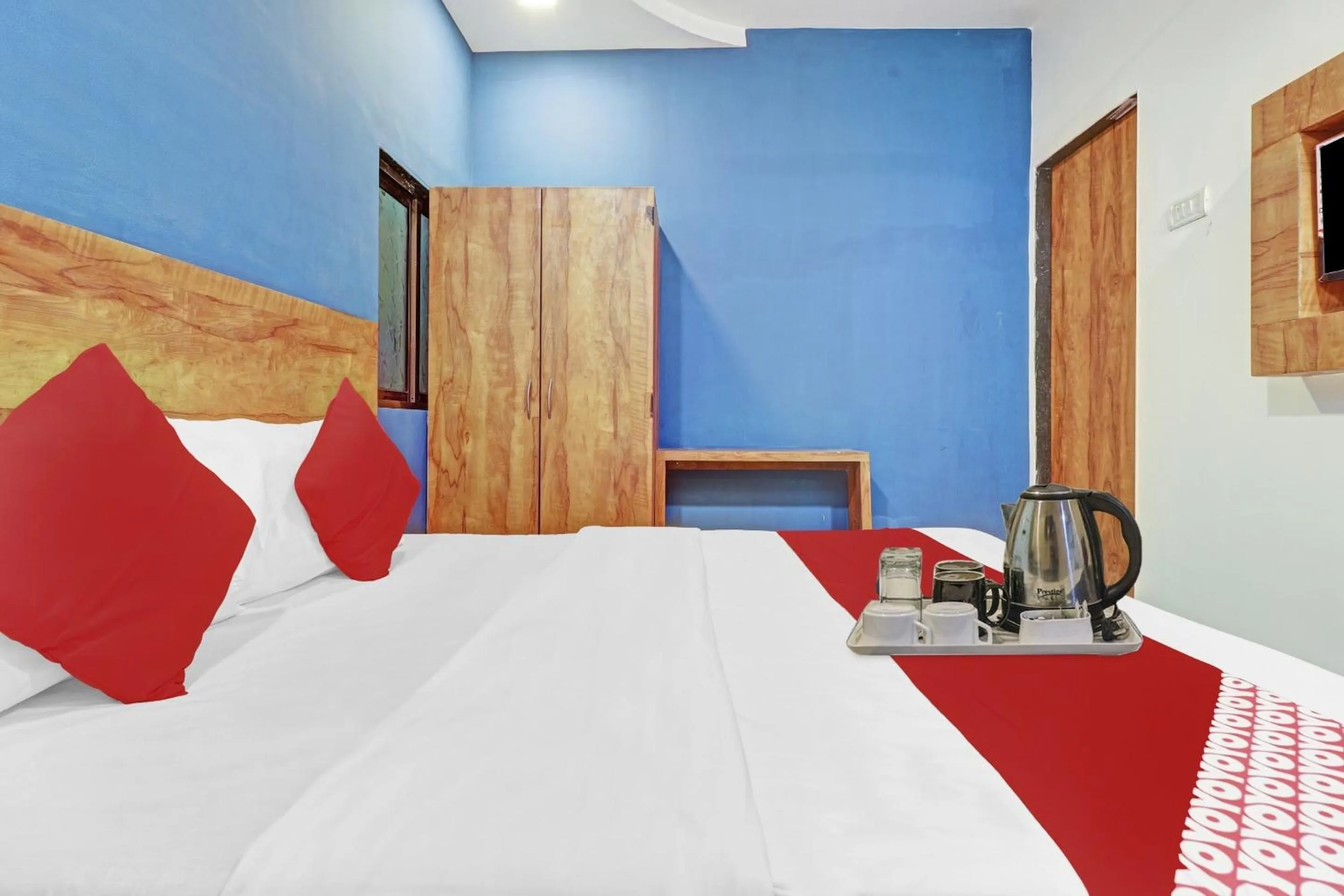 Bedroom, Bed in HOTELO THE MUMBAI INN