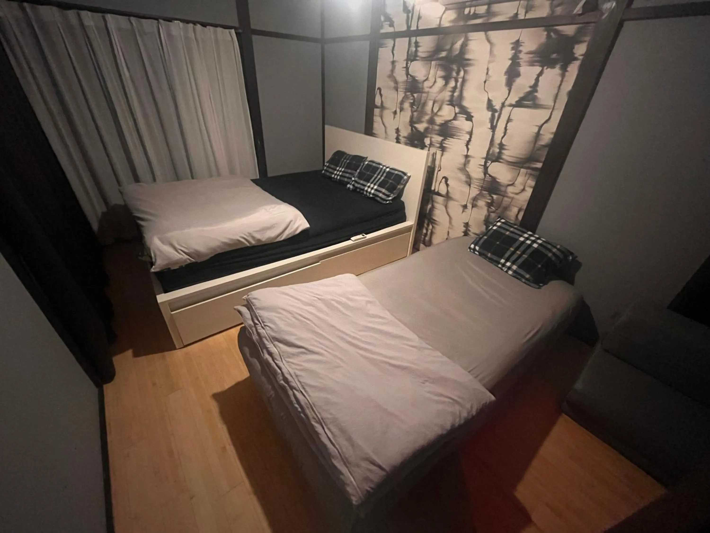 Bed in Drive in Ichinomiya motel